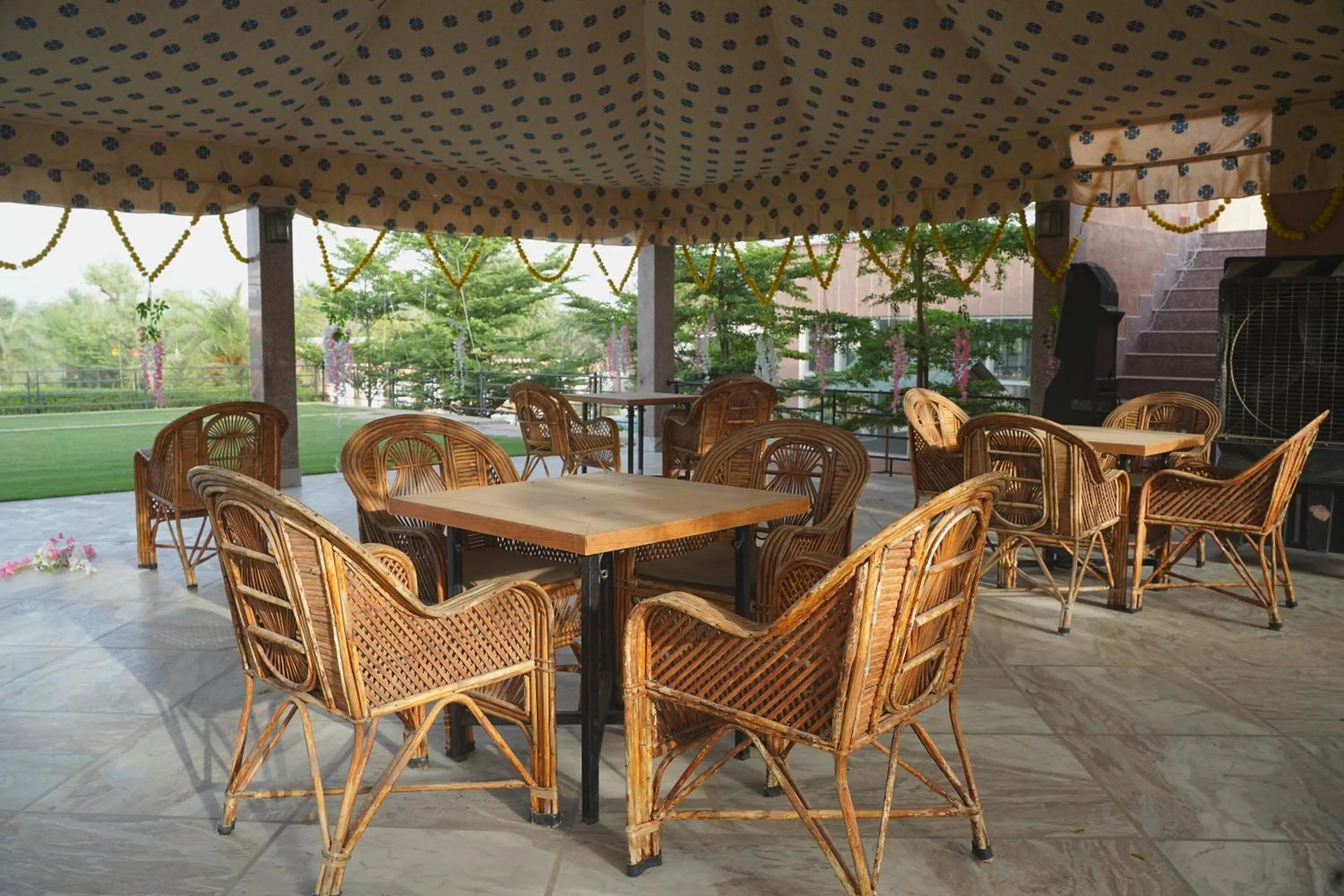 Restaurant/places to eat in Aangan Resort Mandawa