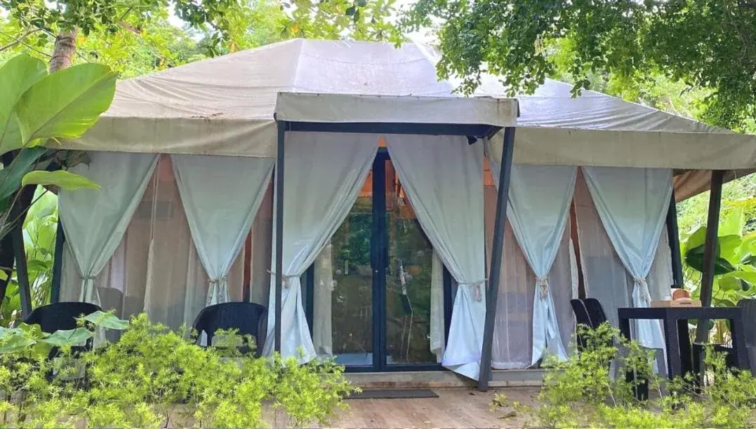 Playa La Caleta Bataan Playa La Caleta Bataan