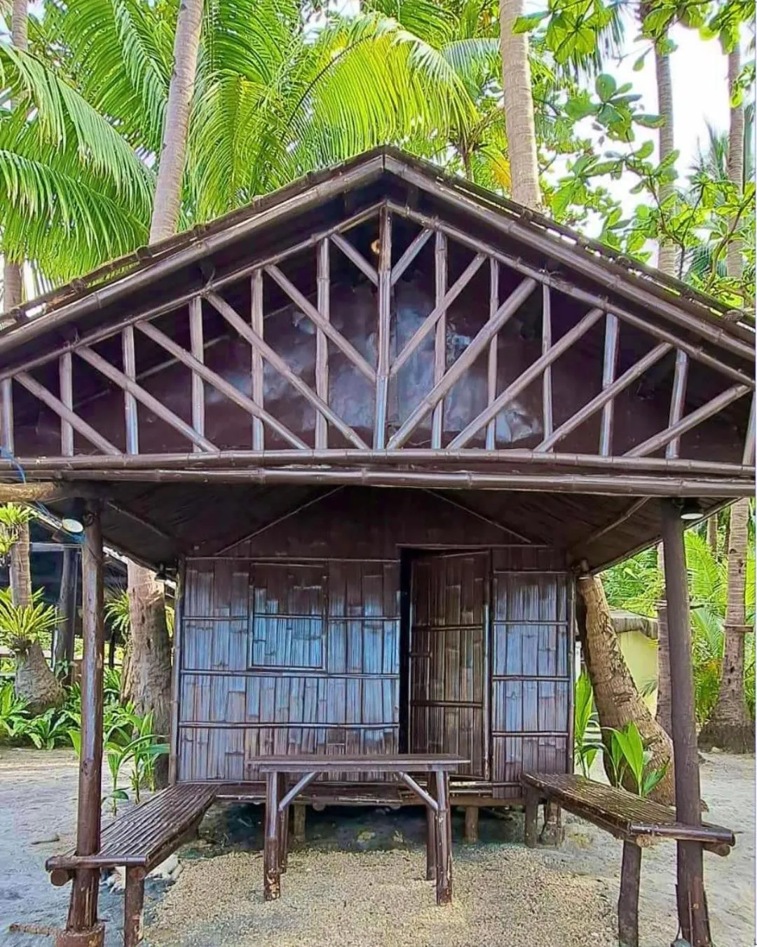 Playa La Caleta Bataan