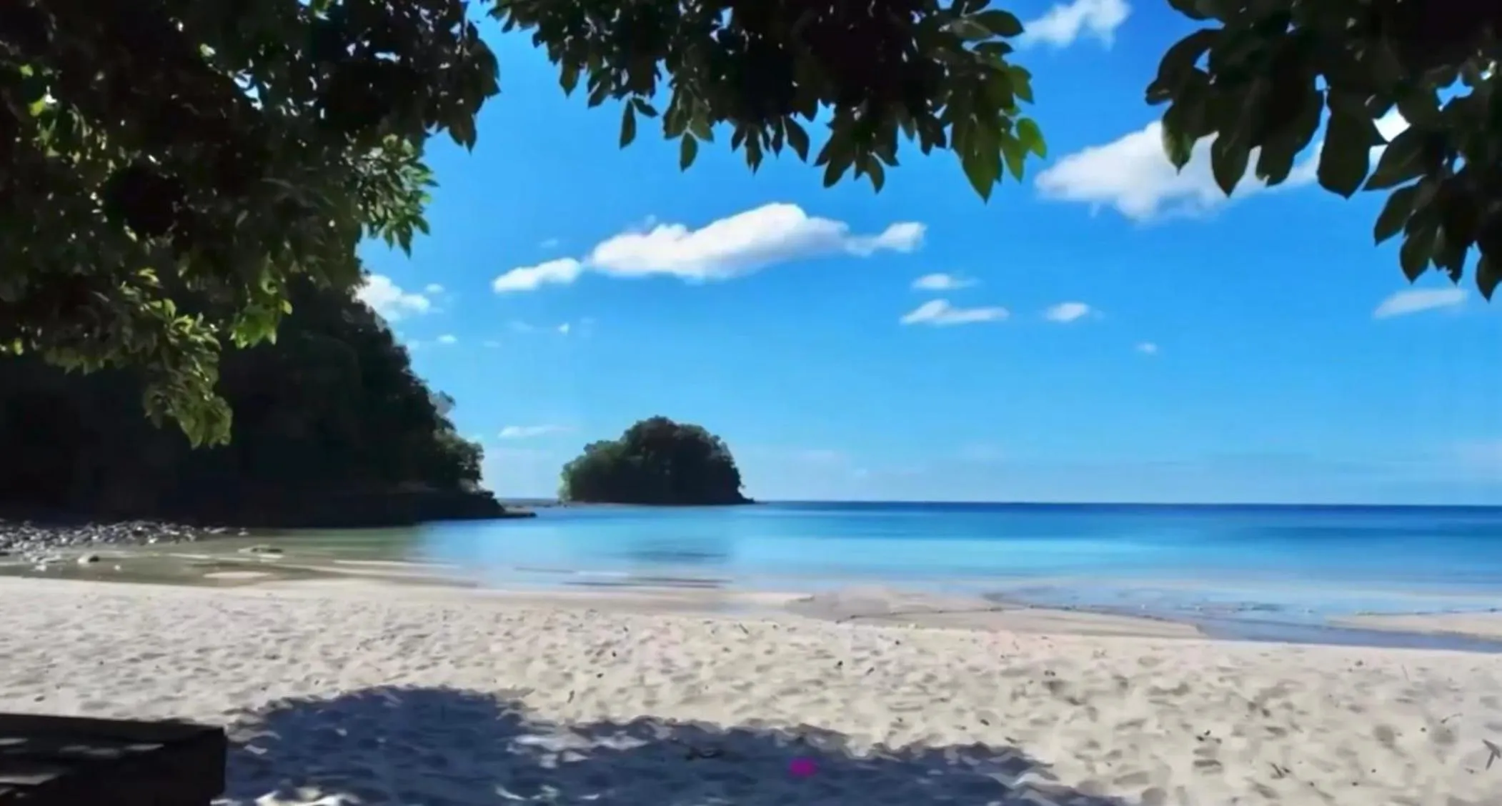 Playa La Caleta Bataan