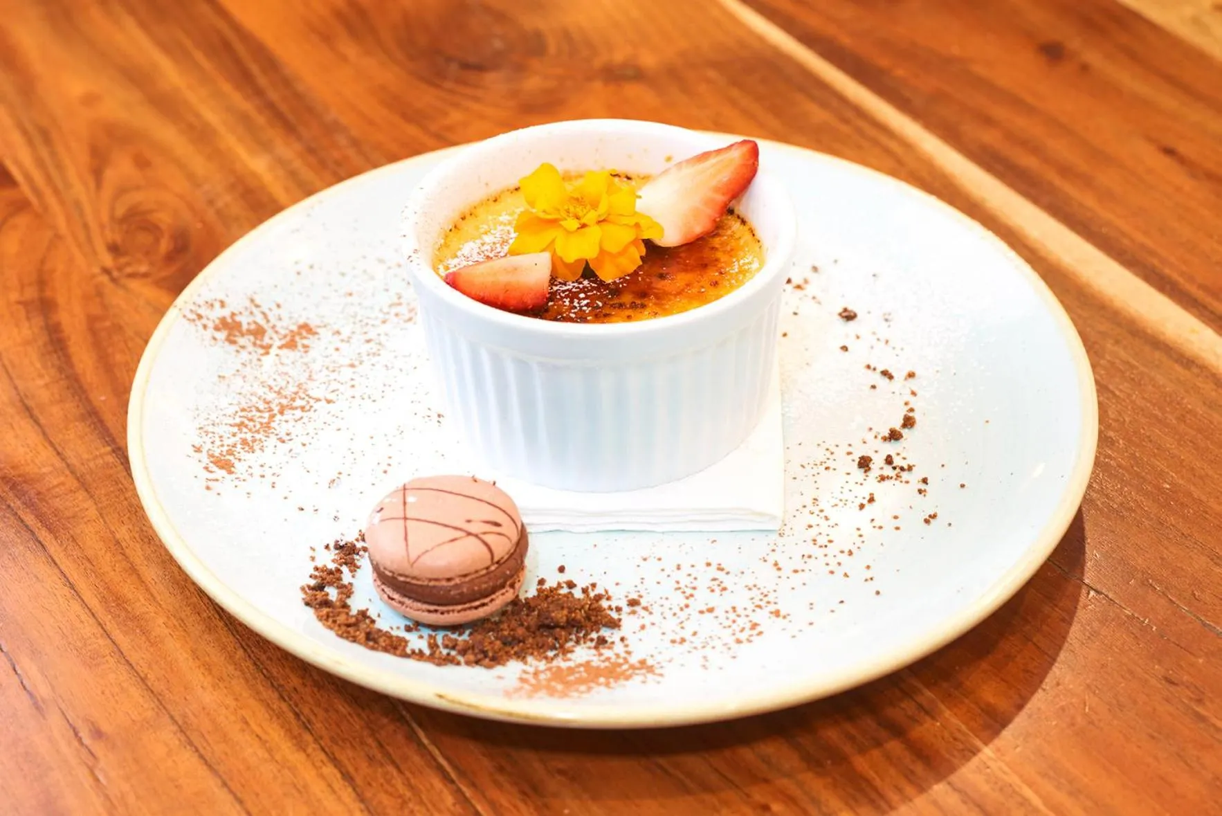 Restaurant/places to eat in Newman Hotel