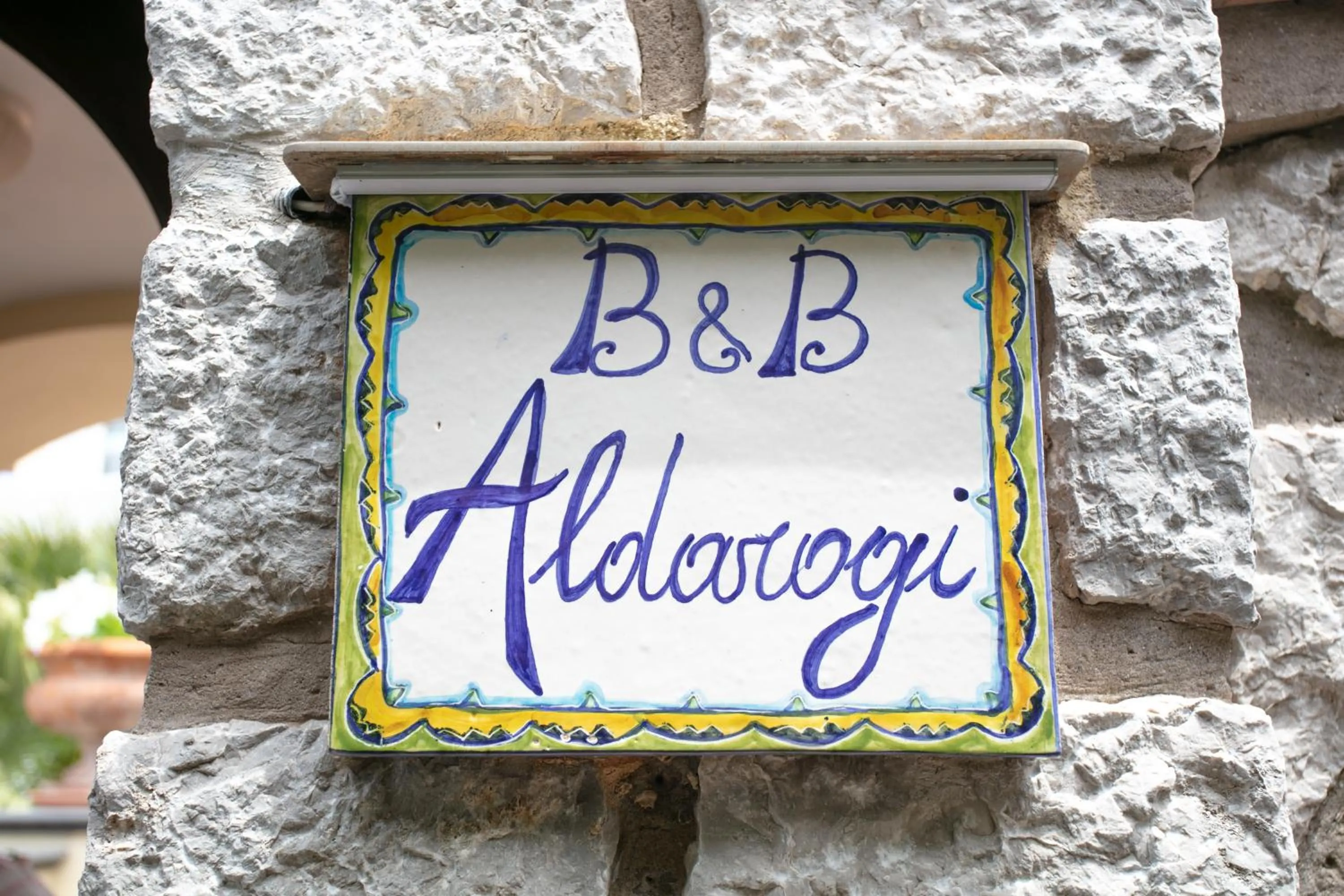 Property logo or sign in Aldarogi