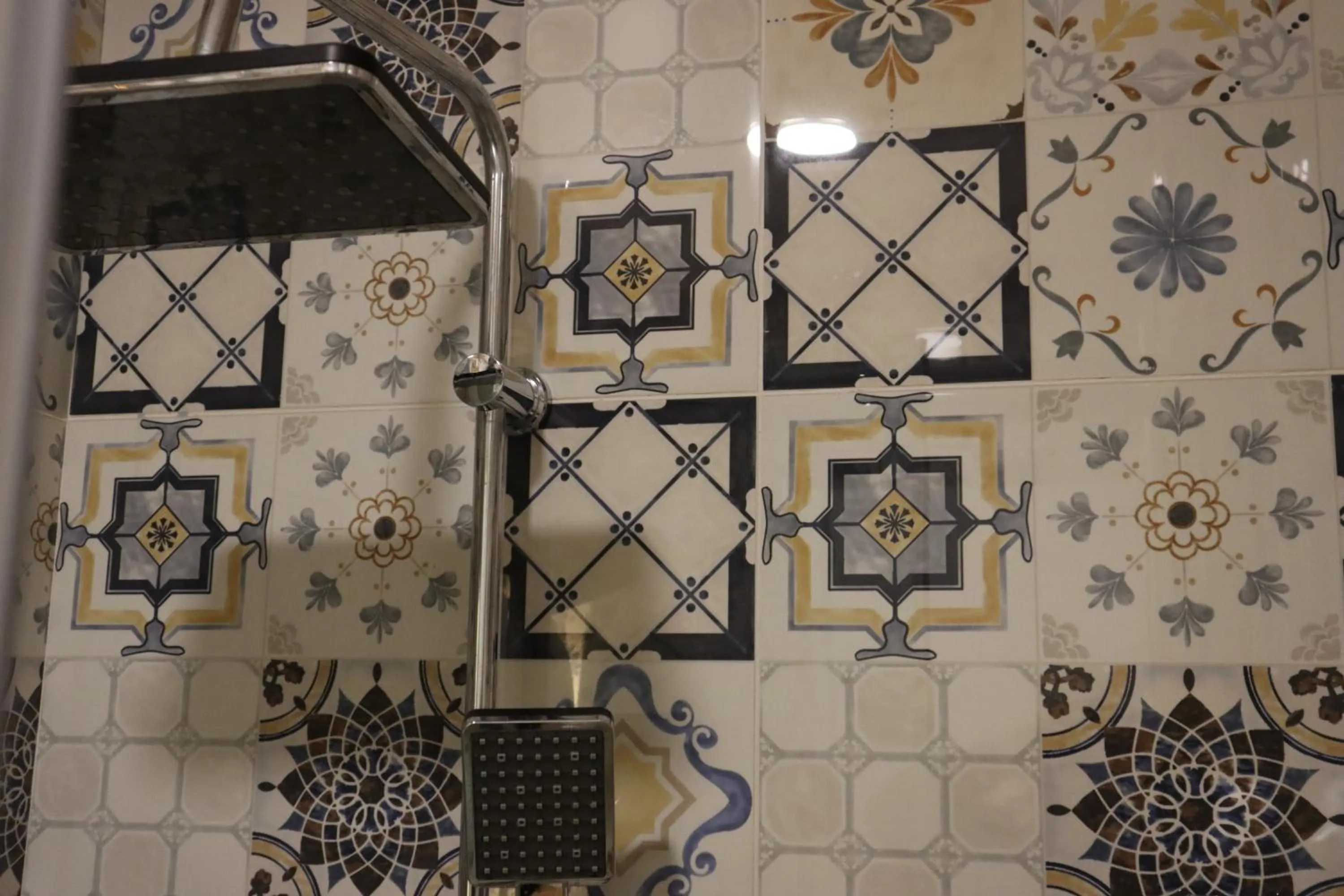 Shower in Galata istanbul Hotel