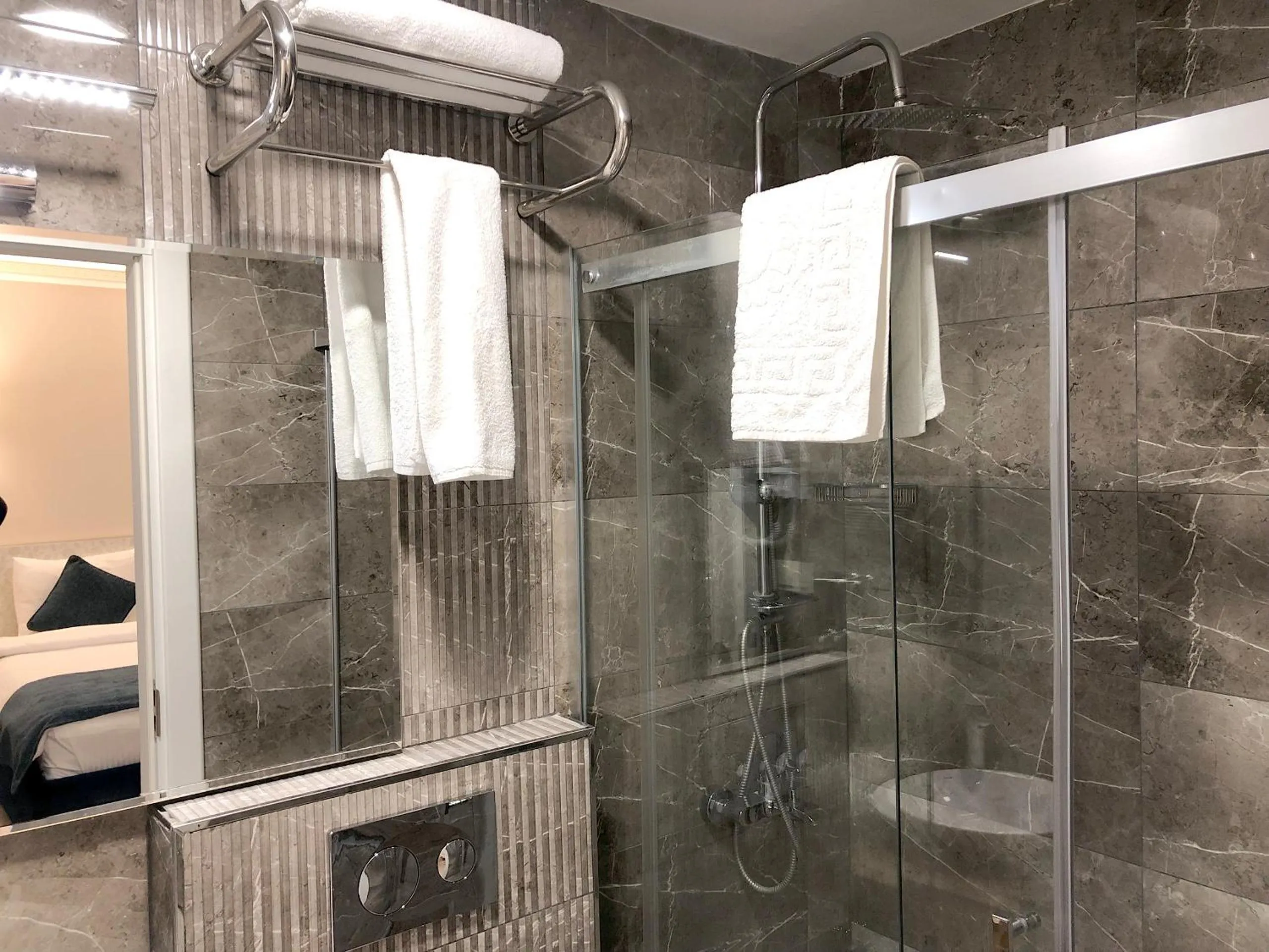 Shower in Galata istanbul Hotel