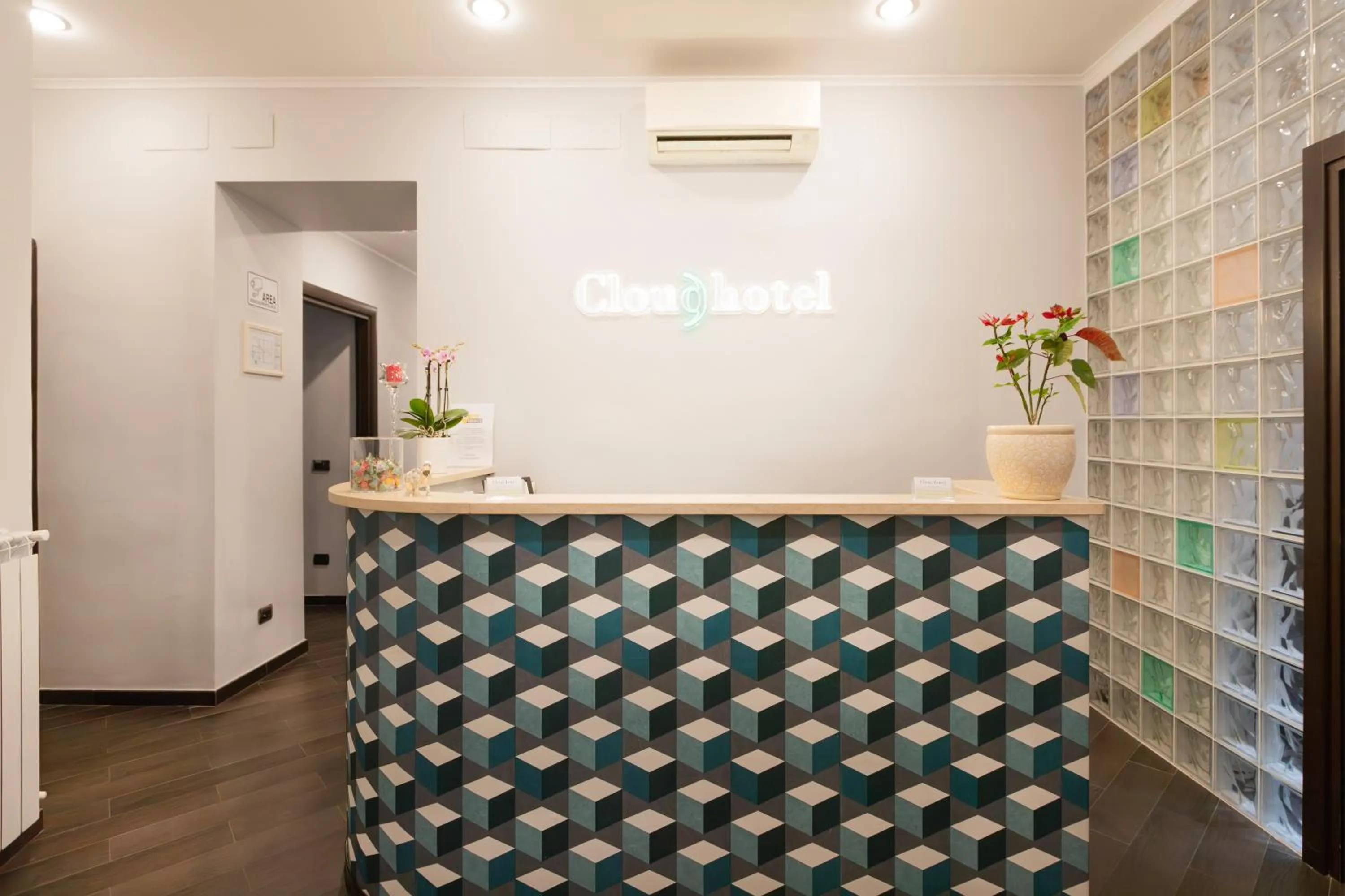 Lobby or reception in Cloud 9 Hotel