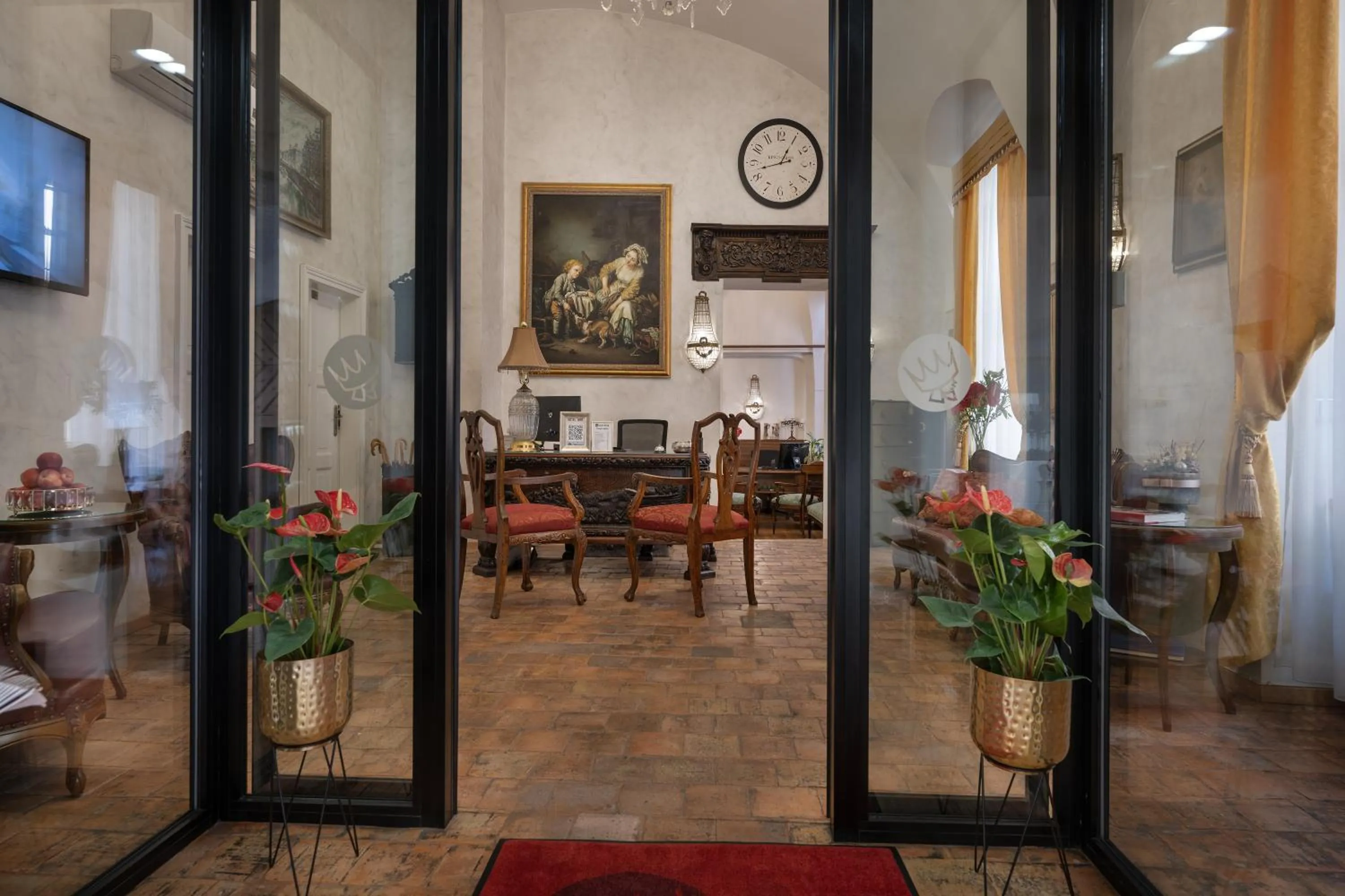 Facade/entrance in Little King Hotel U Malvaze