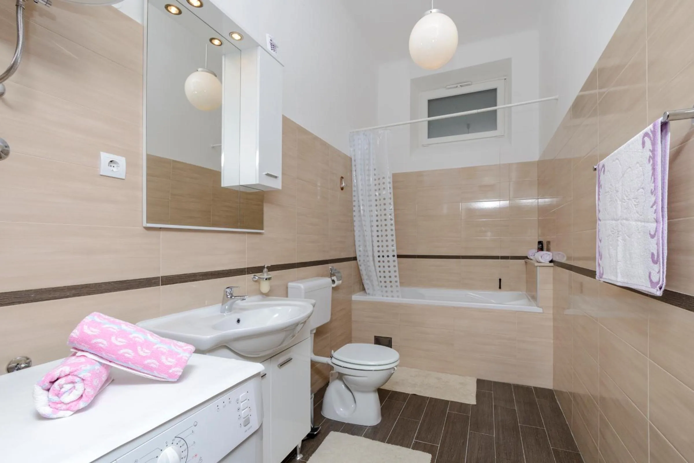 Toilet in Apartments Pully