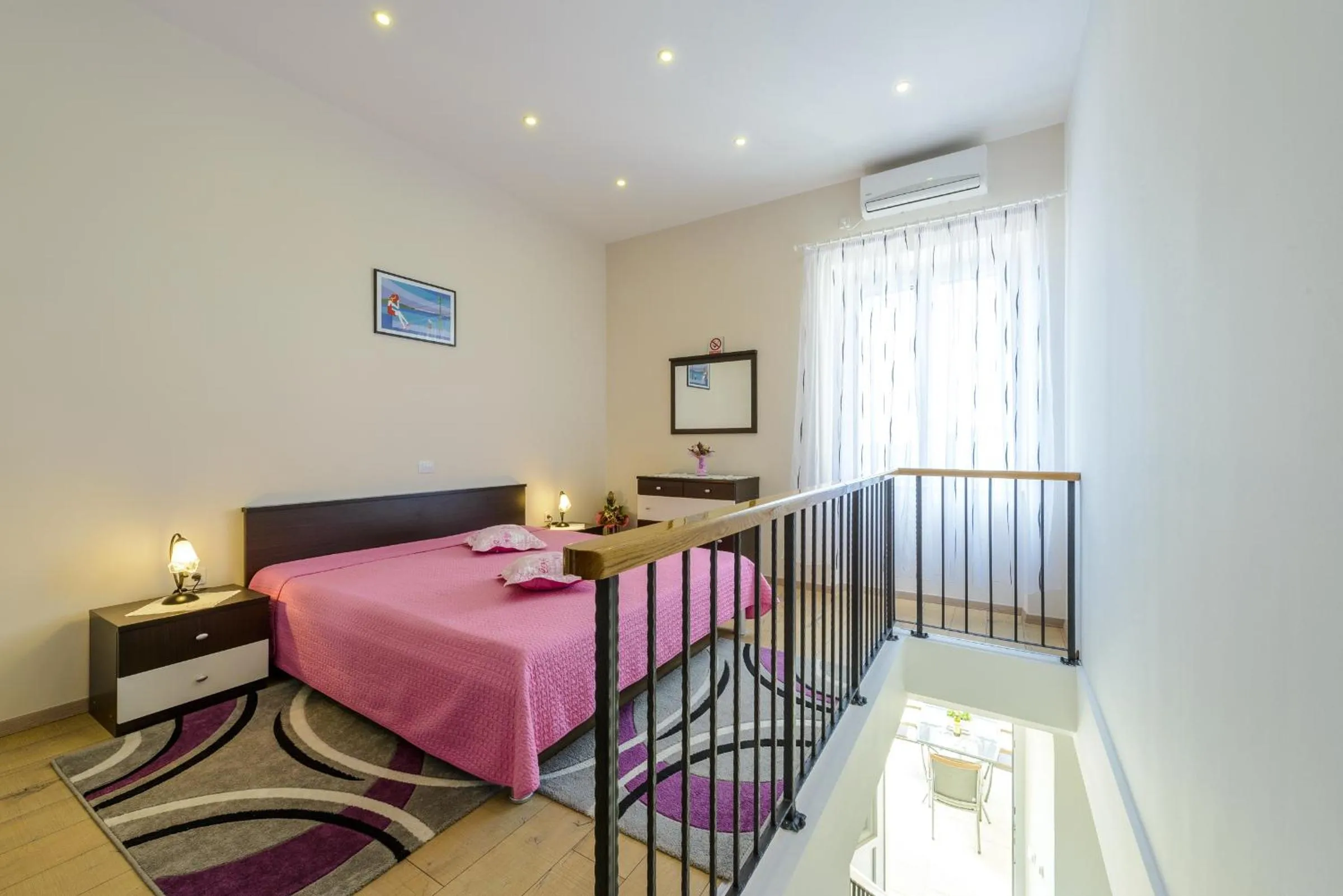 Bedroom, Bed in Apartments Pully