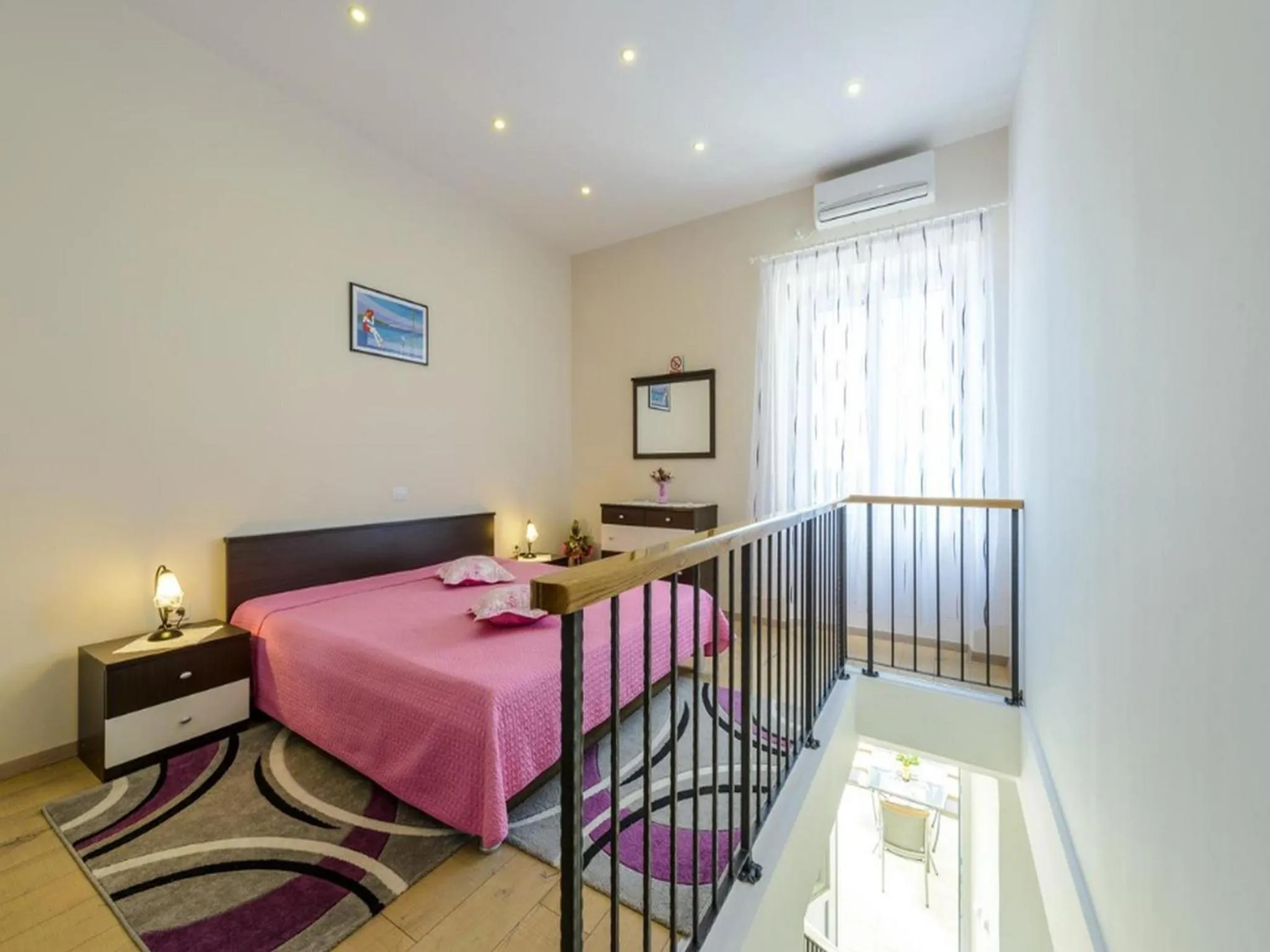 Photo of the whole room, Bed in Apartments Pully
