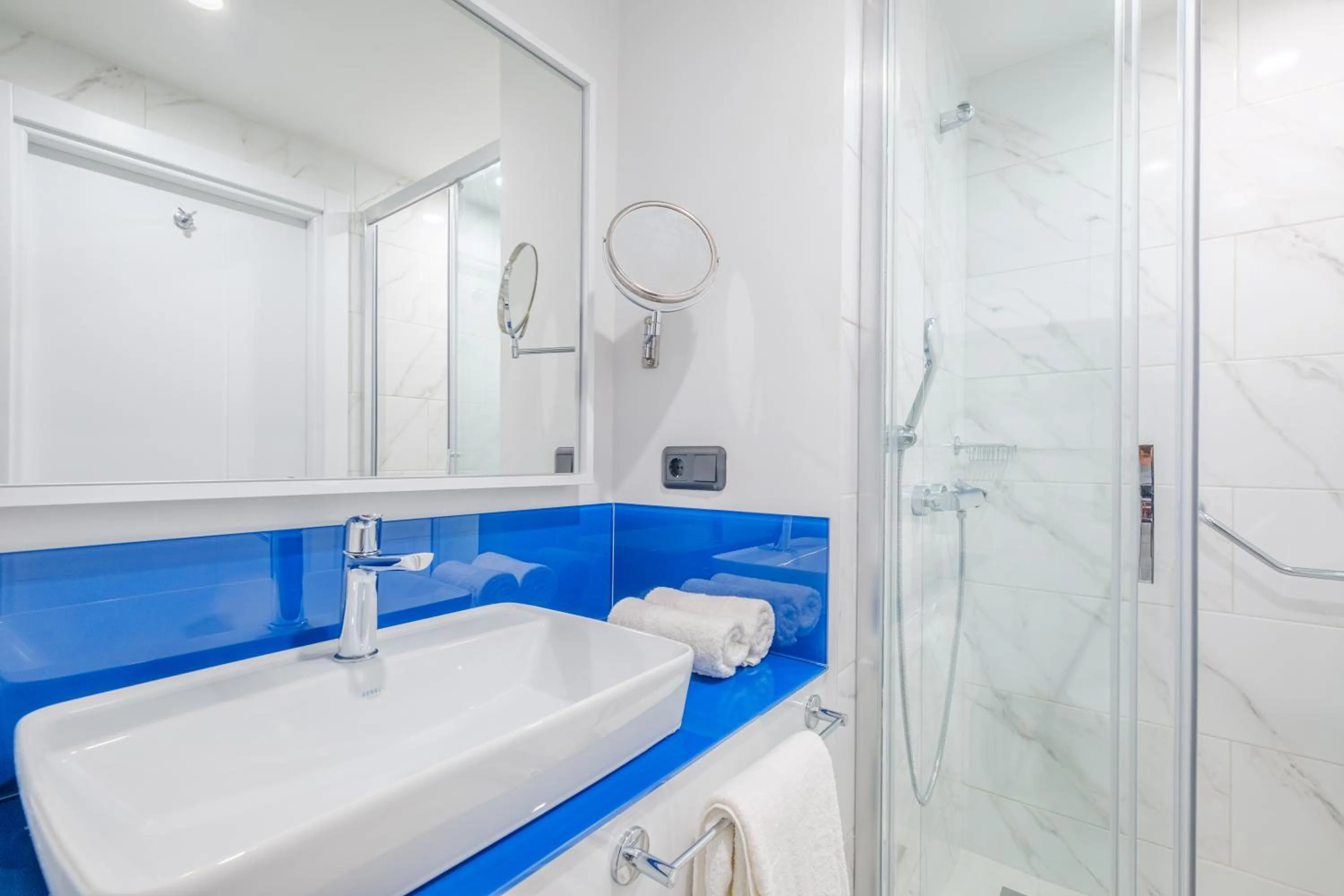 Shower in Orbi City Hotel Official D Block