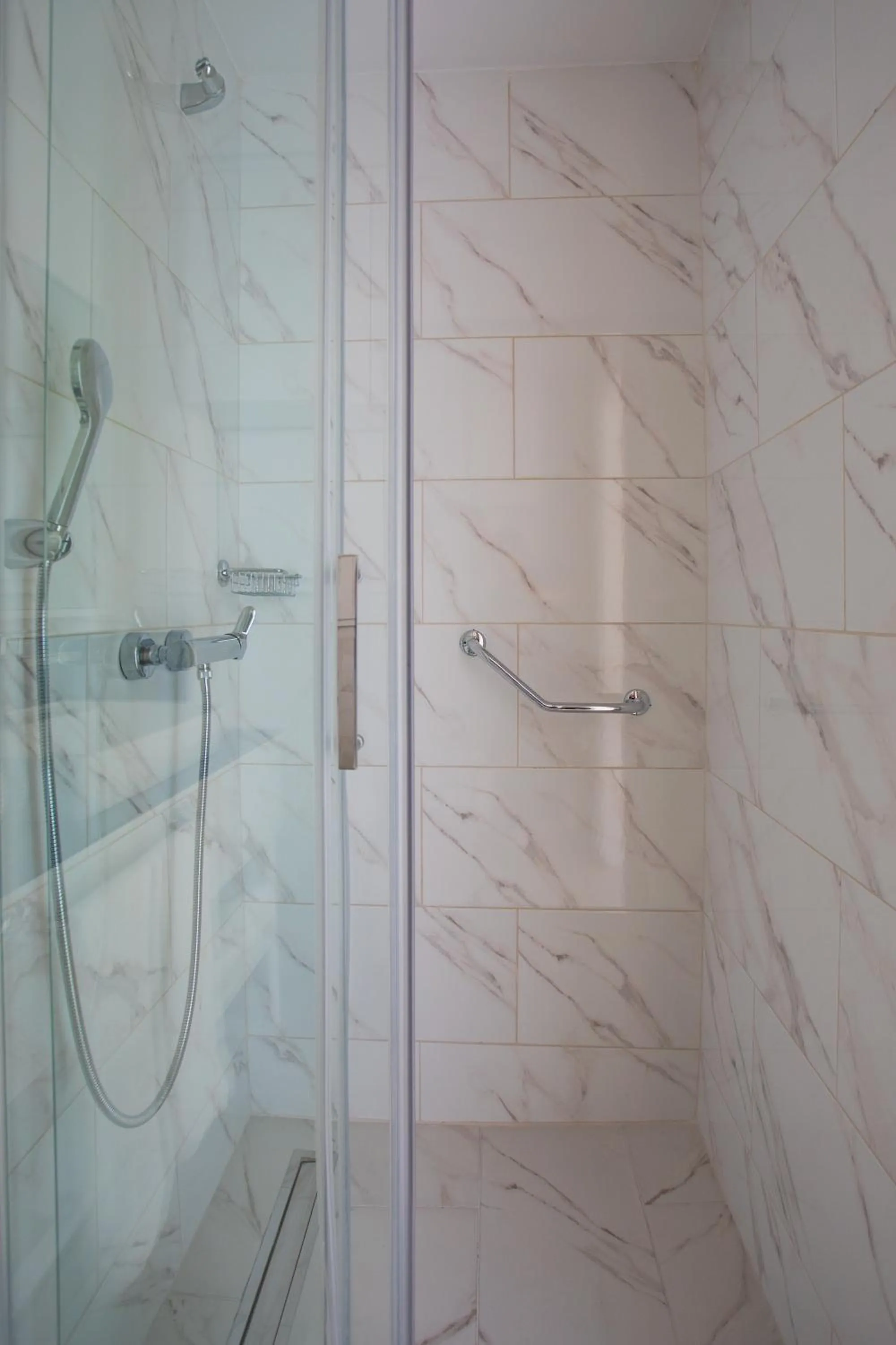 Shower in Orbi City Hotel Official D Block