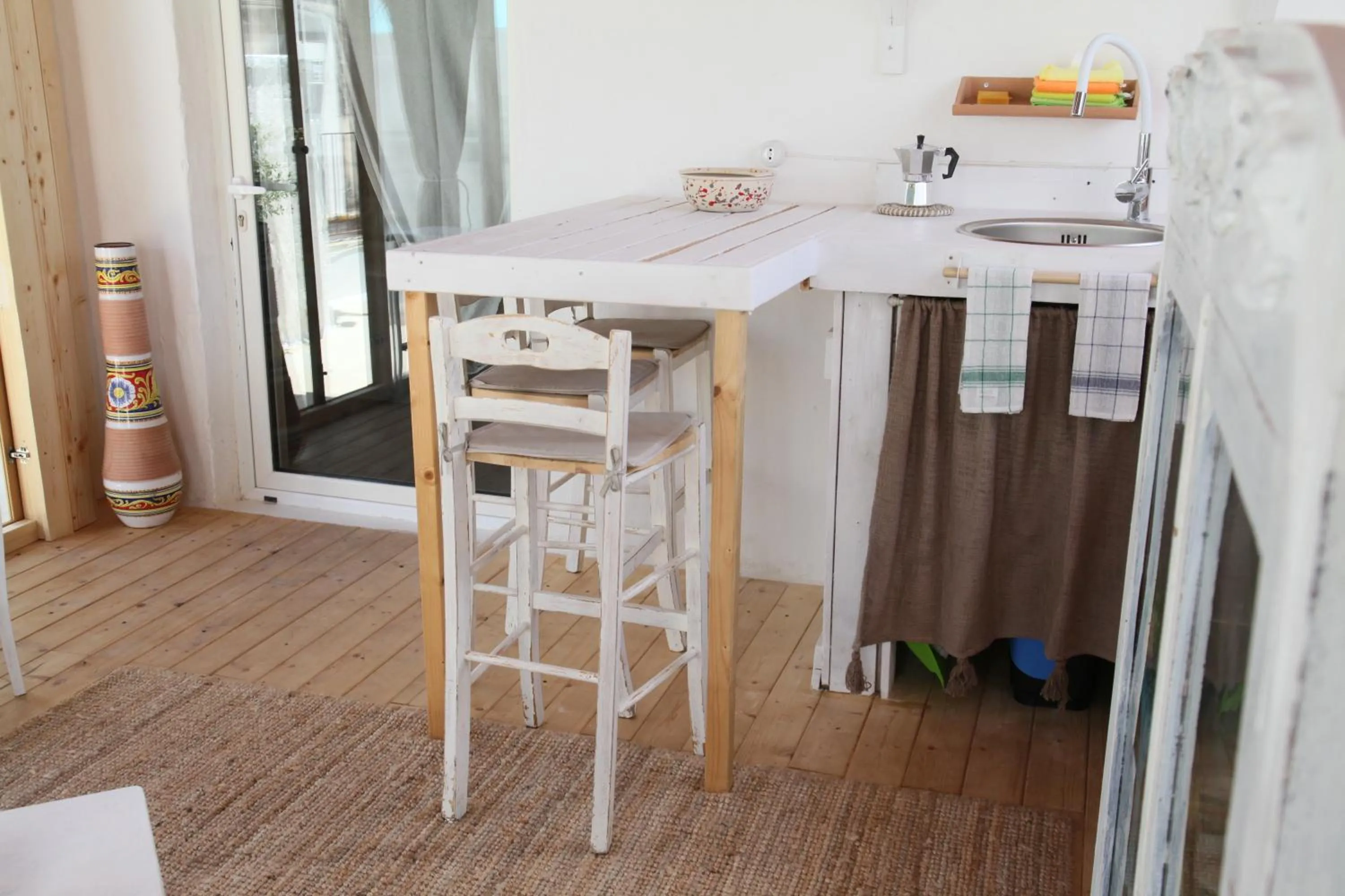 Kitchen or kitchenette in B&B "Pulia Dimore Salentine"