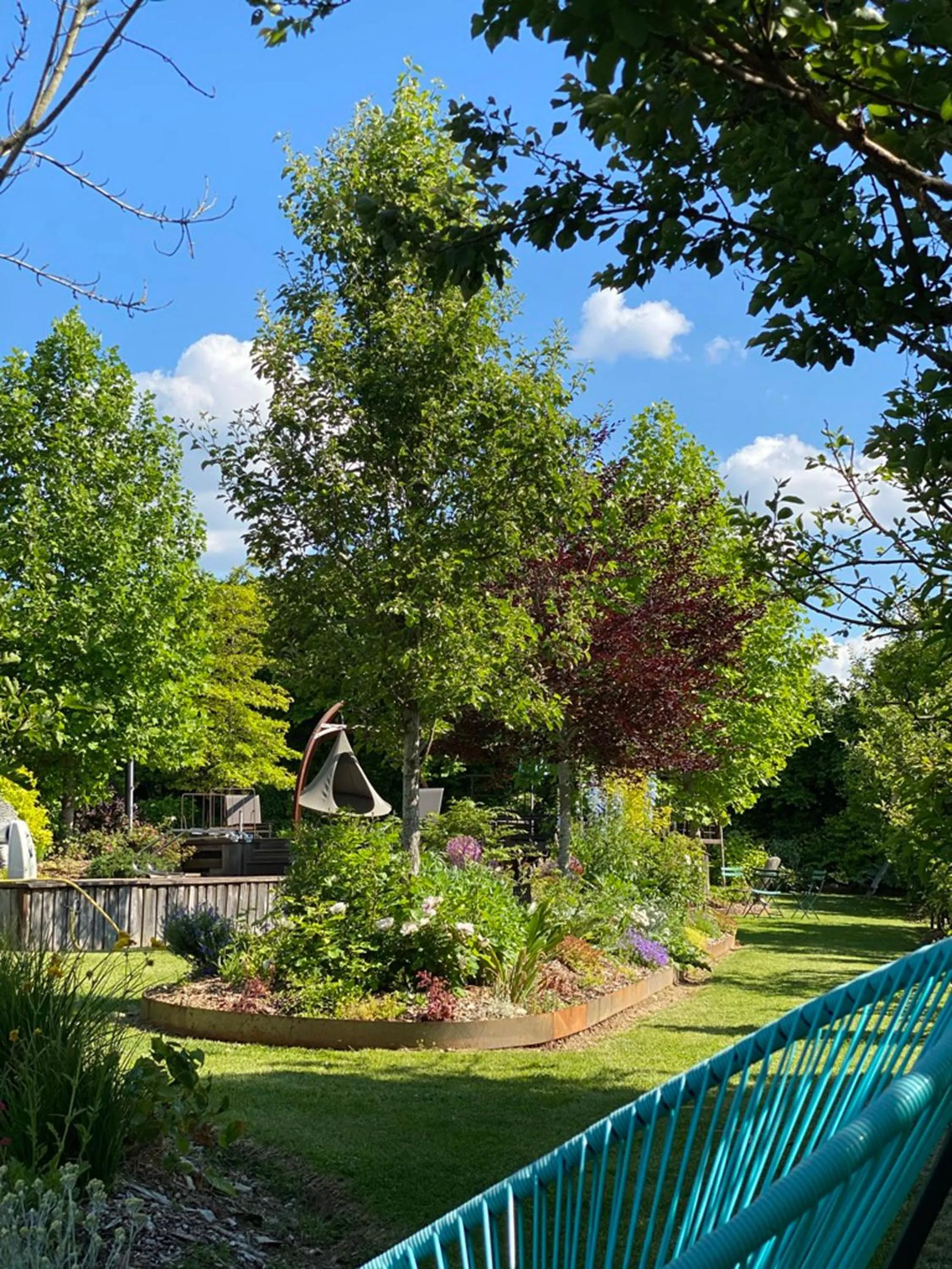 Pool view in L'école des garçons