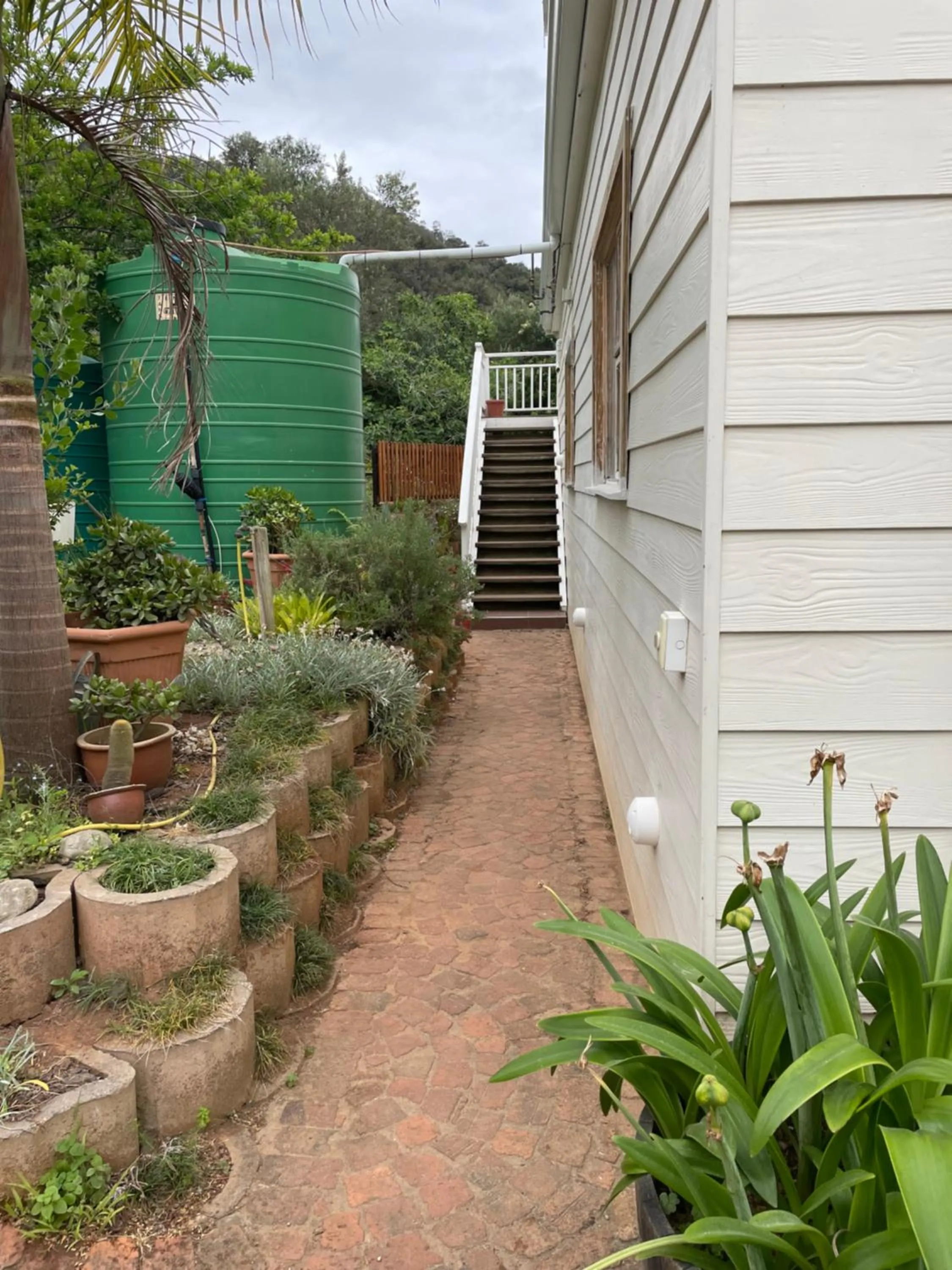 Facade/entrance in Beside Still Waters