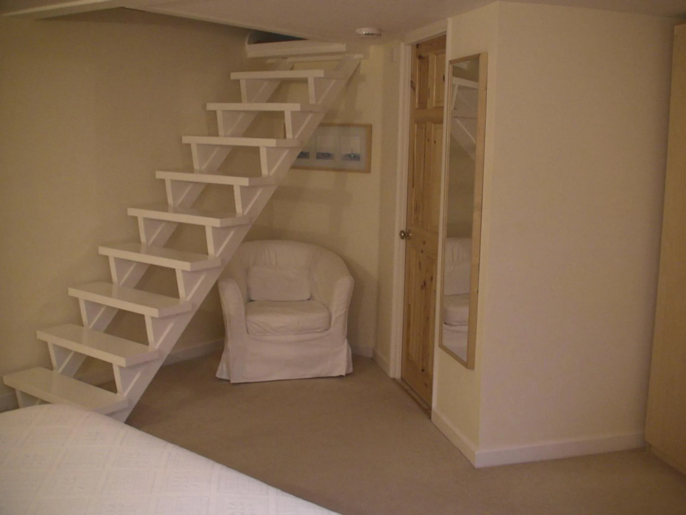 Decorative detail in The Cavalier House B&B