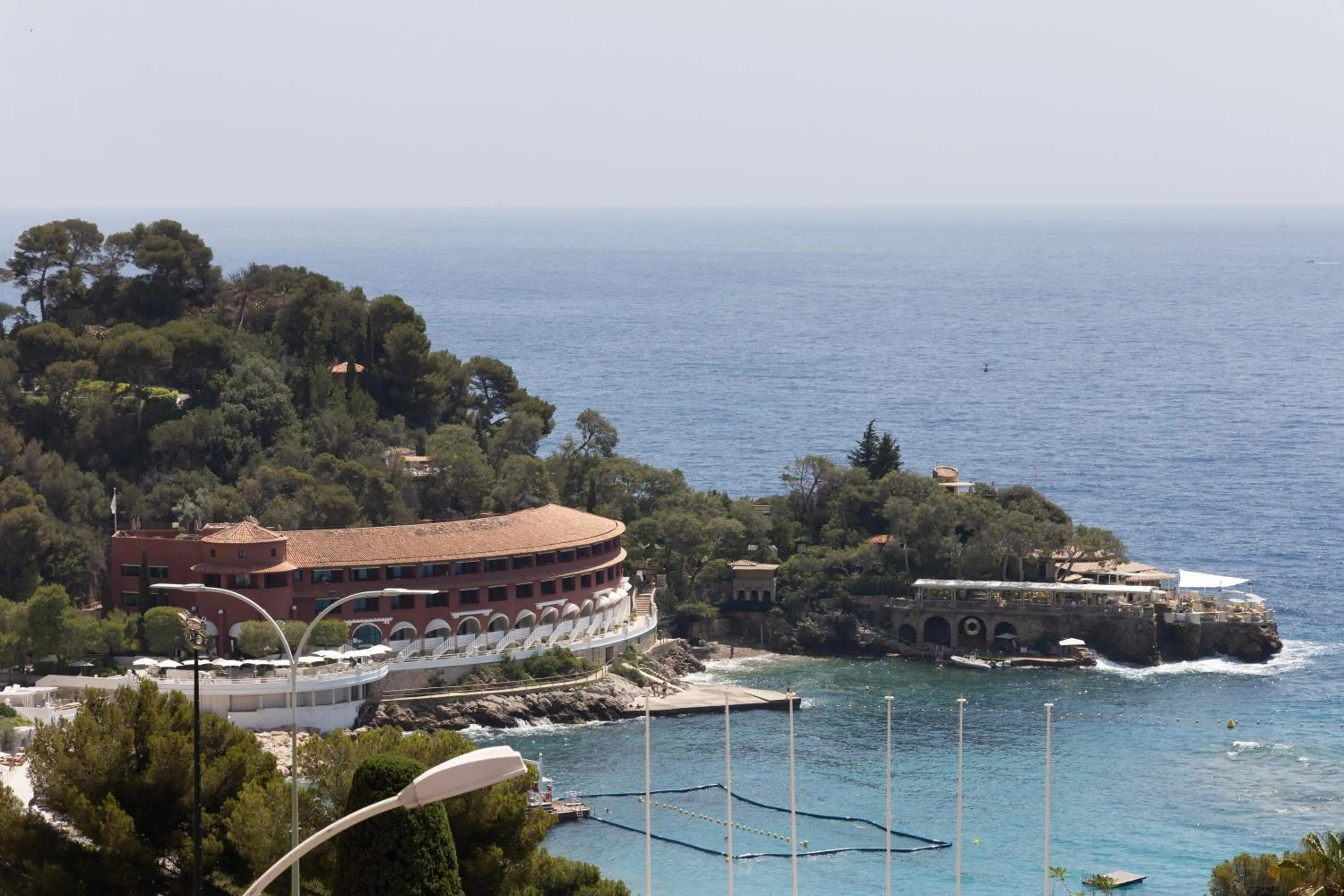 La Clubhouse, Monaco Country Club