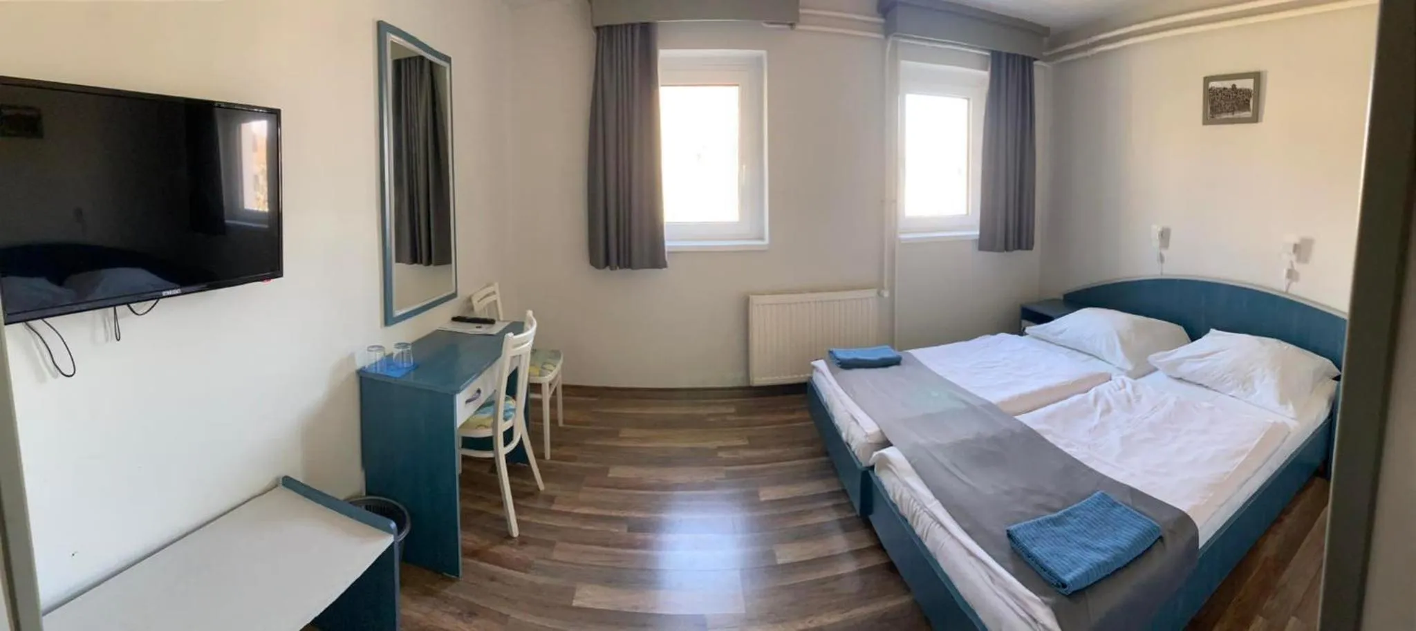 Bed in Joker Panzió