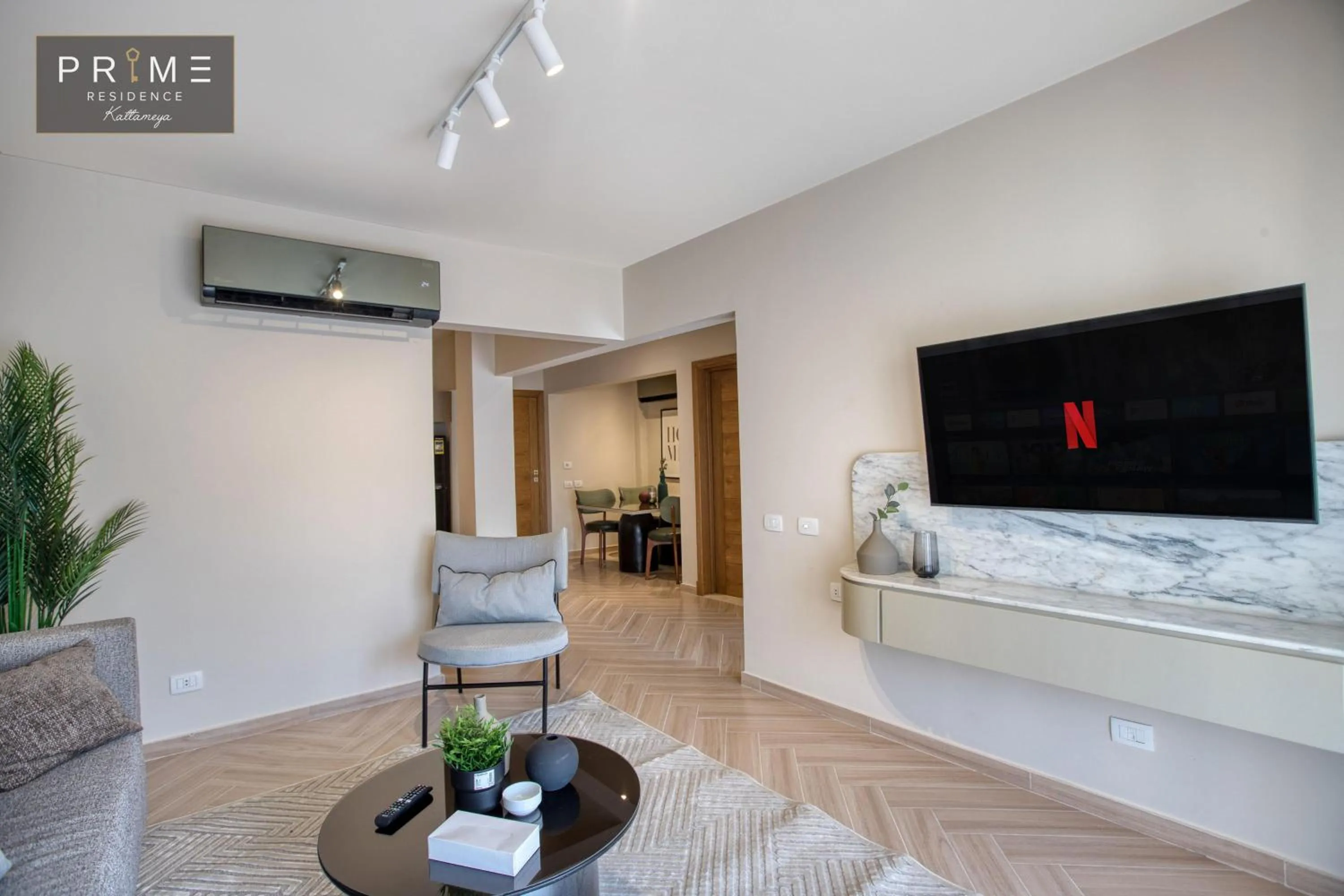 Photo of the whole room, Bed in Prime Residence Kattameya