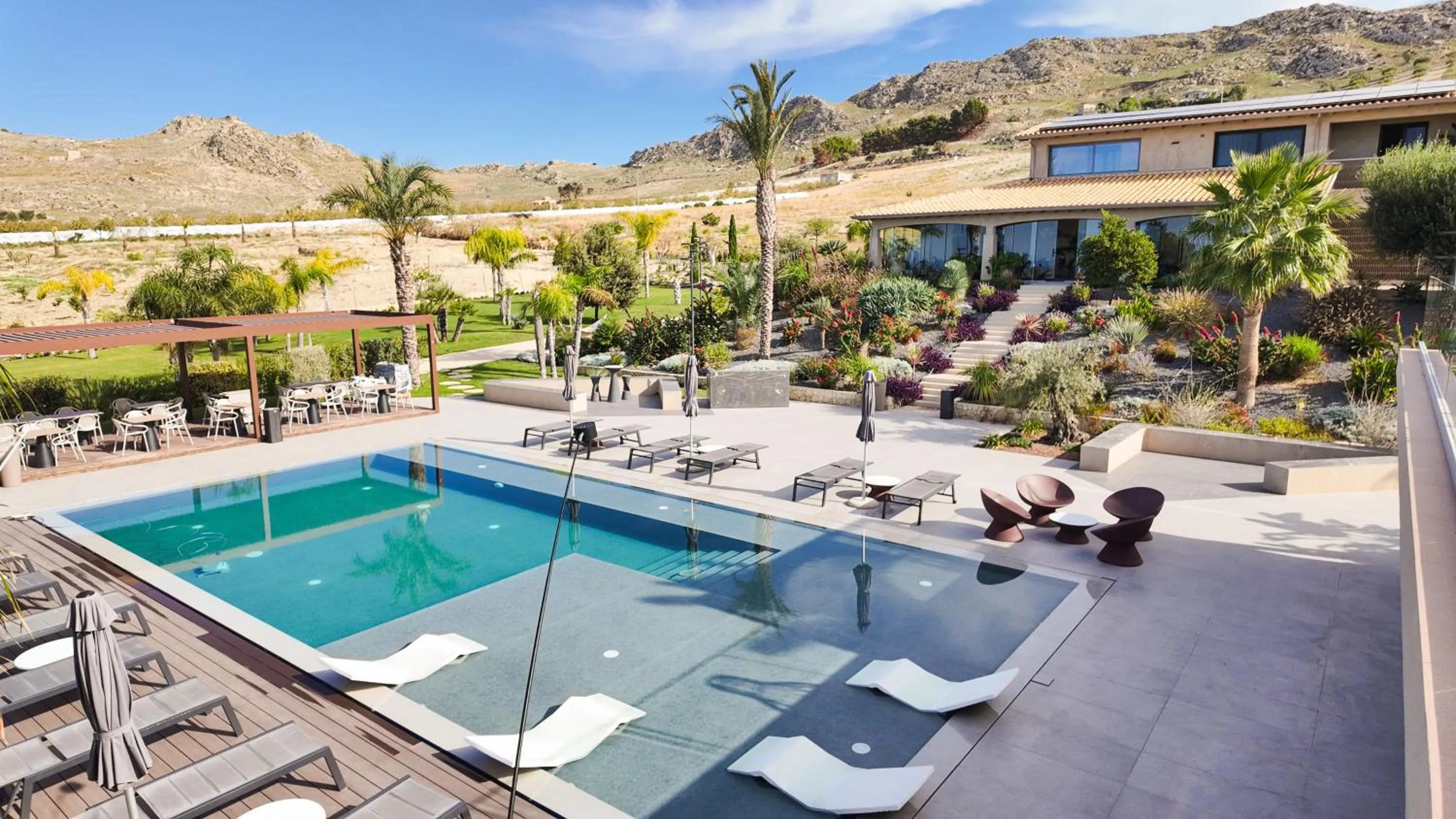 Day in Terreforti Luxury Village