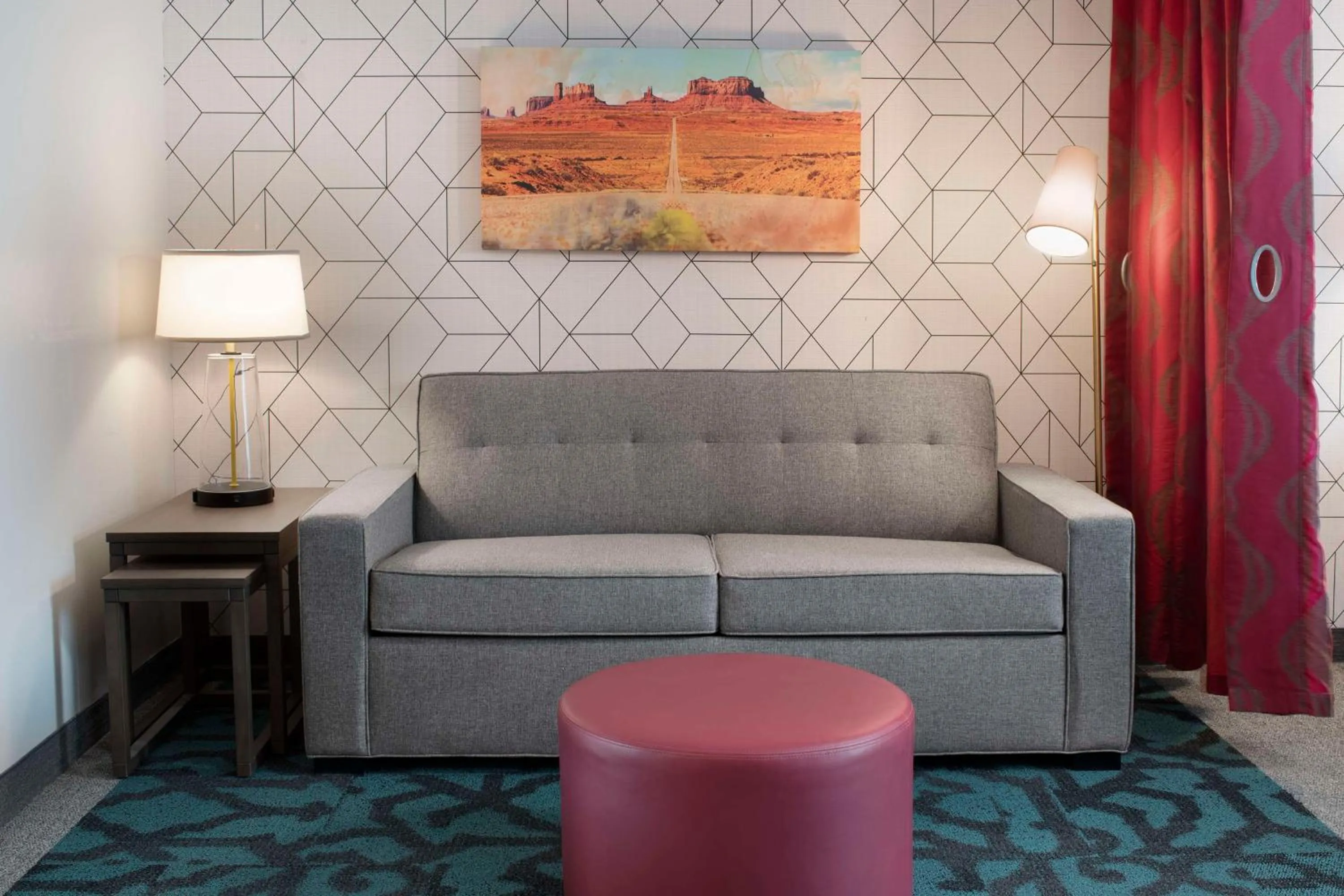 Living room in Home2 Suites By Hilton Albuquerque Airport