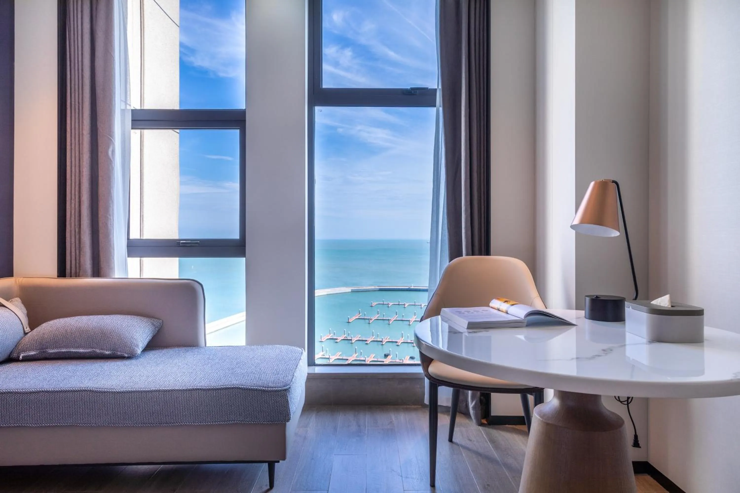 Bed in Atour Hotel Haikou Binhai Avenue Xixiu Beach