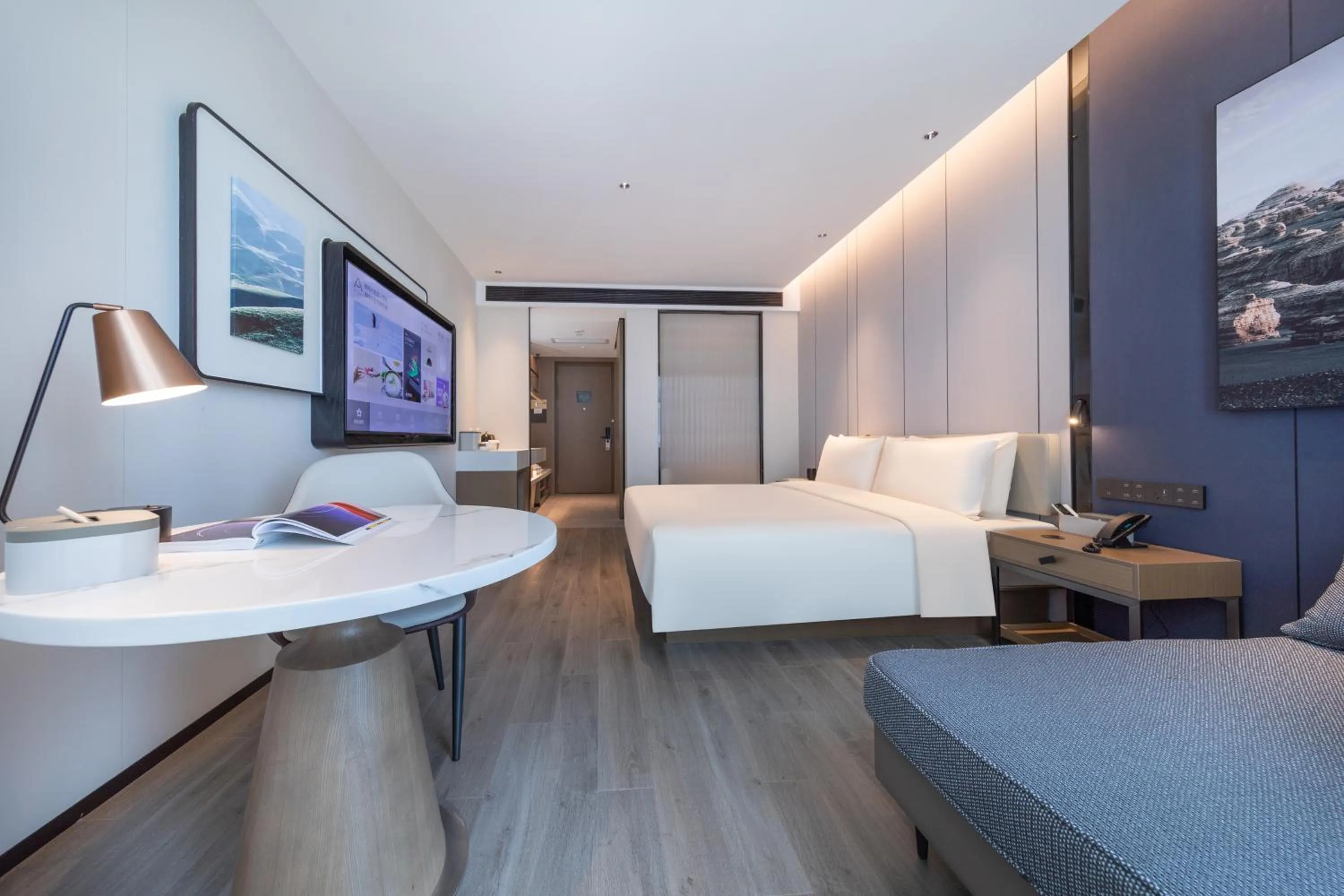 Atour Hotel Haikou Binhai Avenue Xixiu Beach