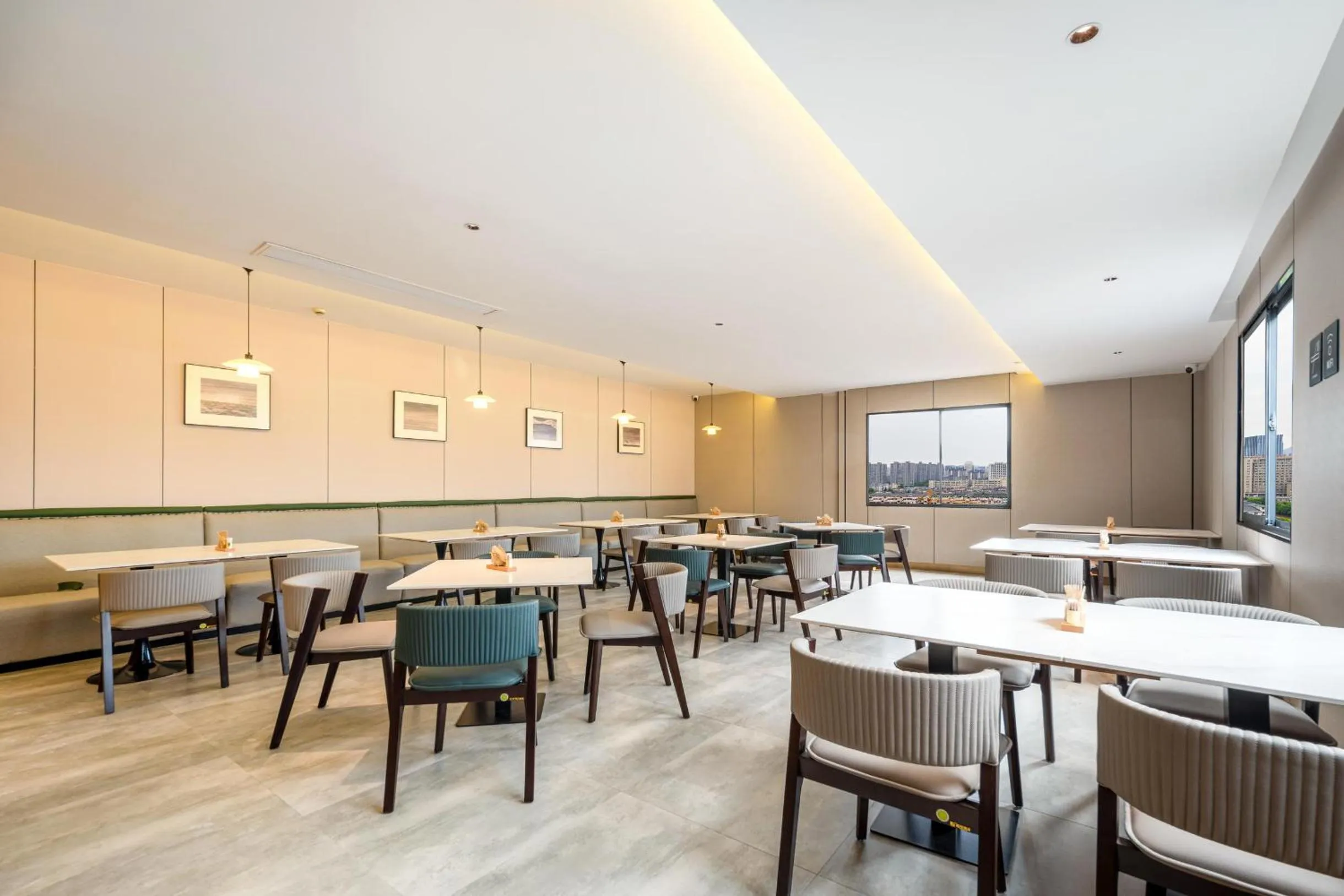 Atour X Hotel Hangzhou Wenyi Road