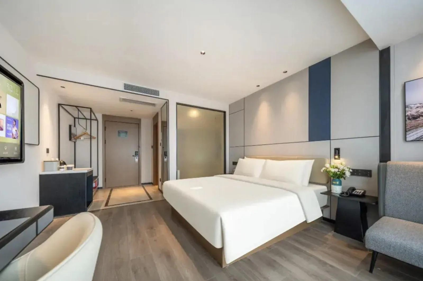 Seating area, Bed in Atour X Hotel Hangzhou Wenyi Road