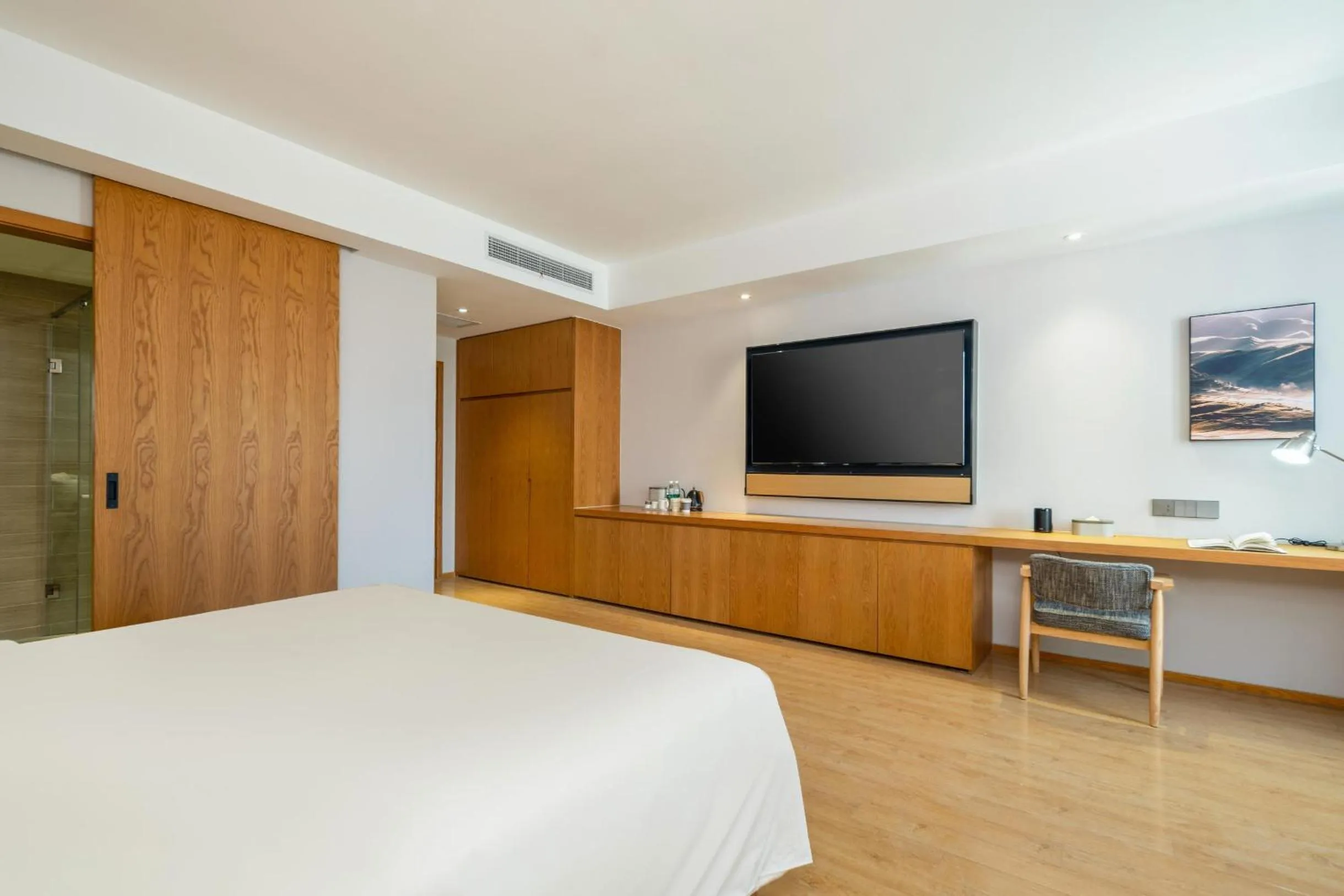 Bed in Atour X Hotel Wuxi Binhu Sports Center