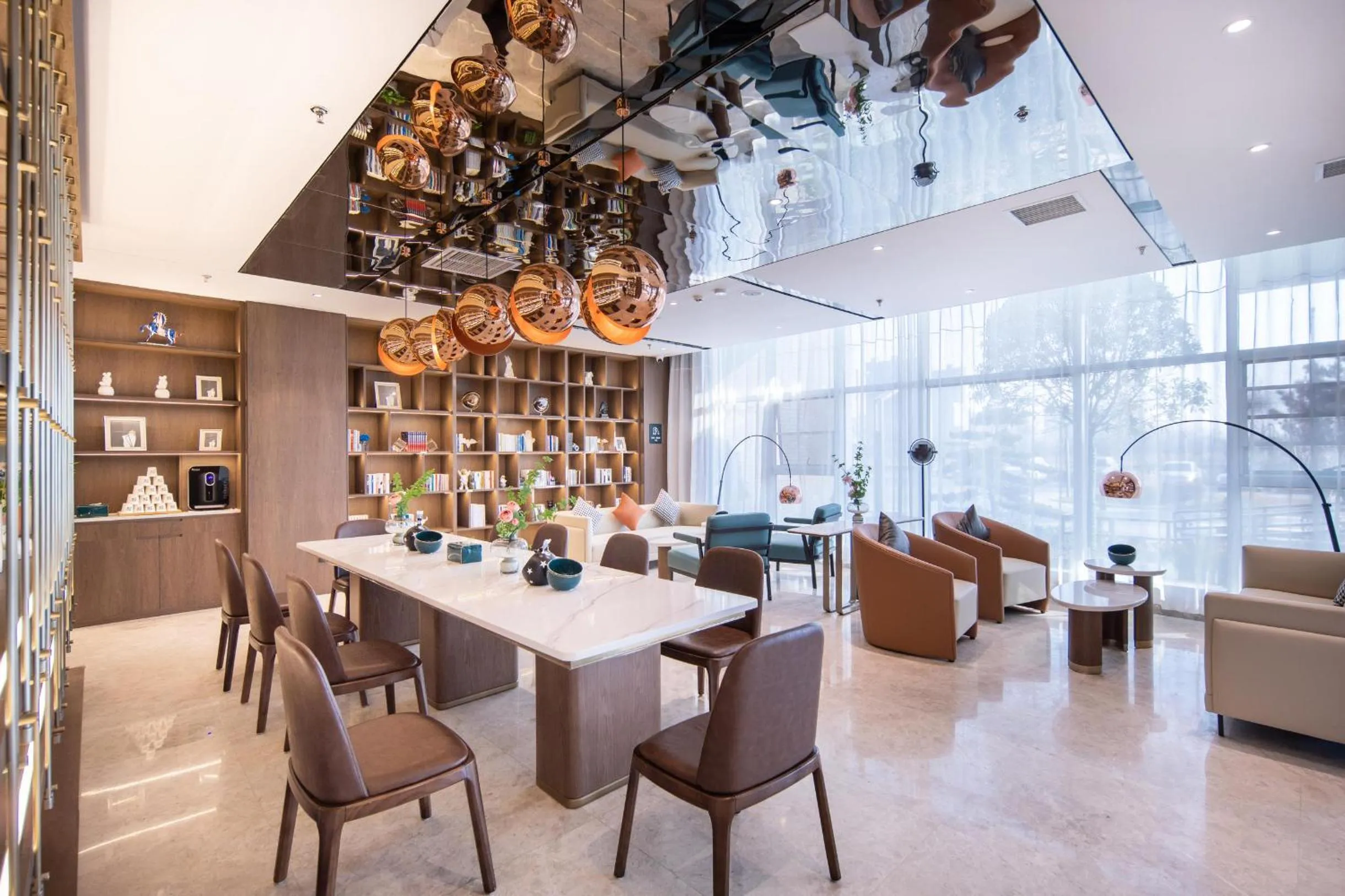 Atour Hotel Jincheng Gaoping High-Speed East Railway Station