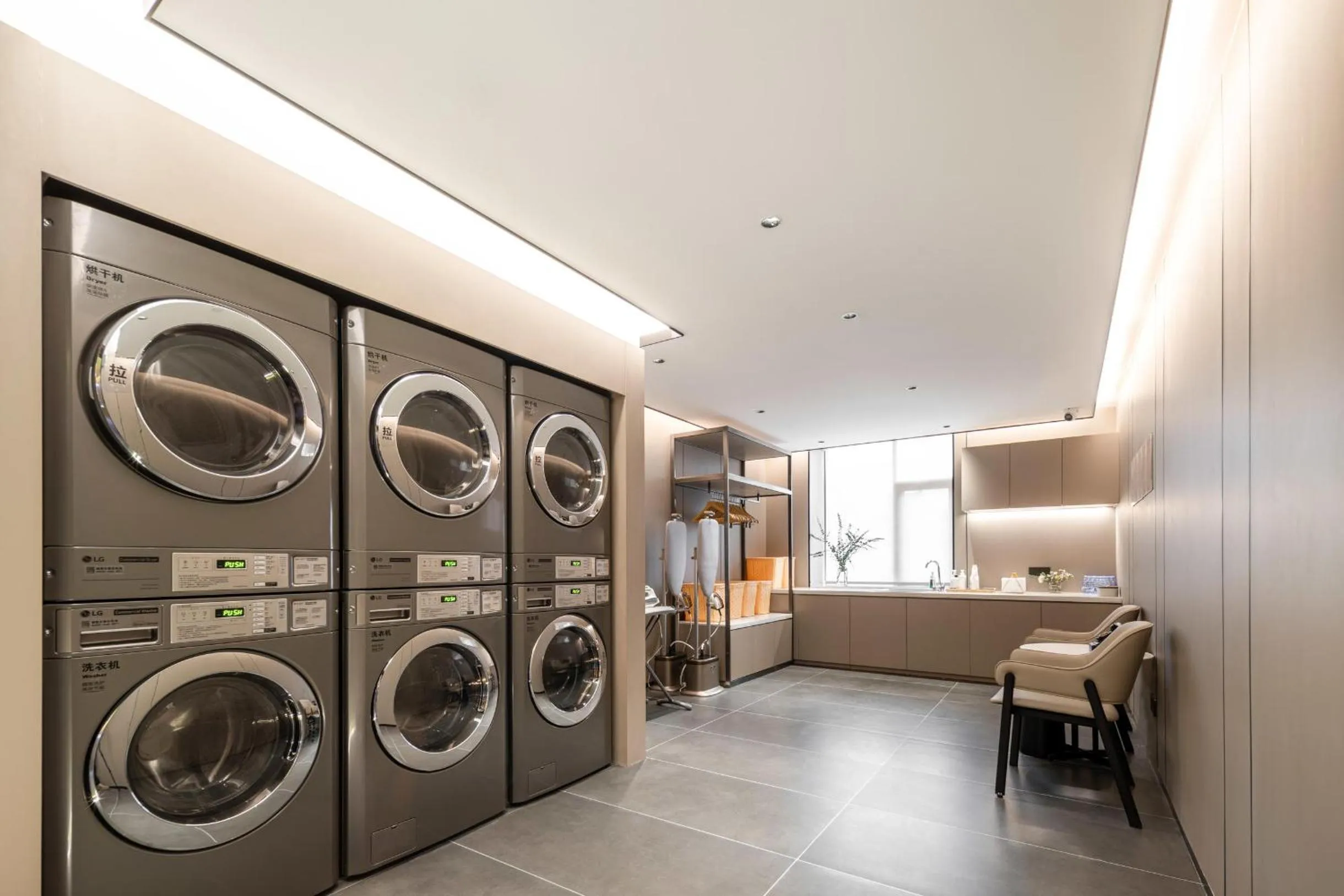 Atour Hotel Fuzhou Jinshan Aegean Sea