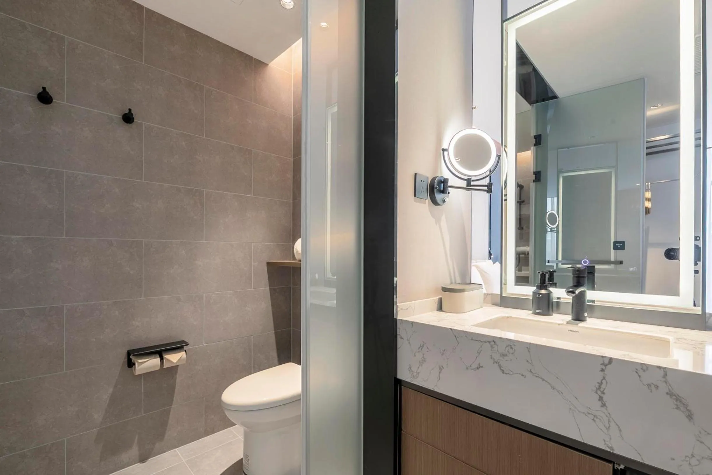 Atour Hotel Huaihua High-Speed South Railway Station