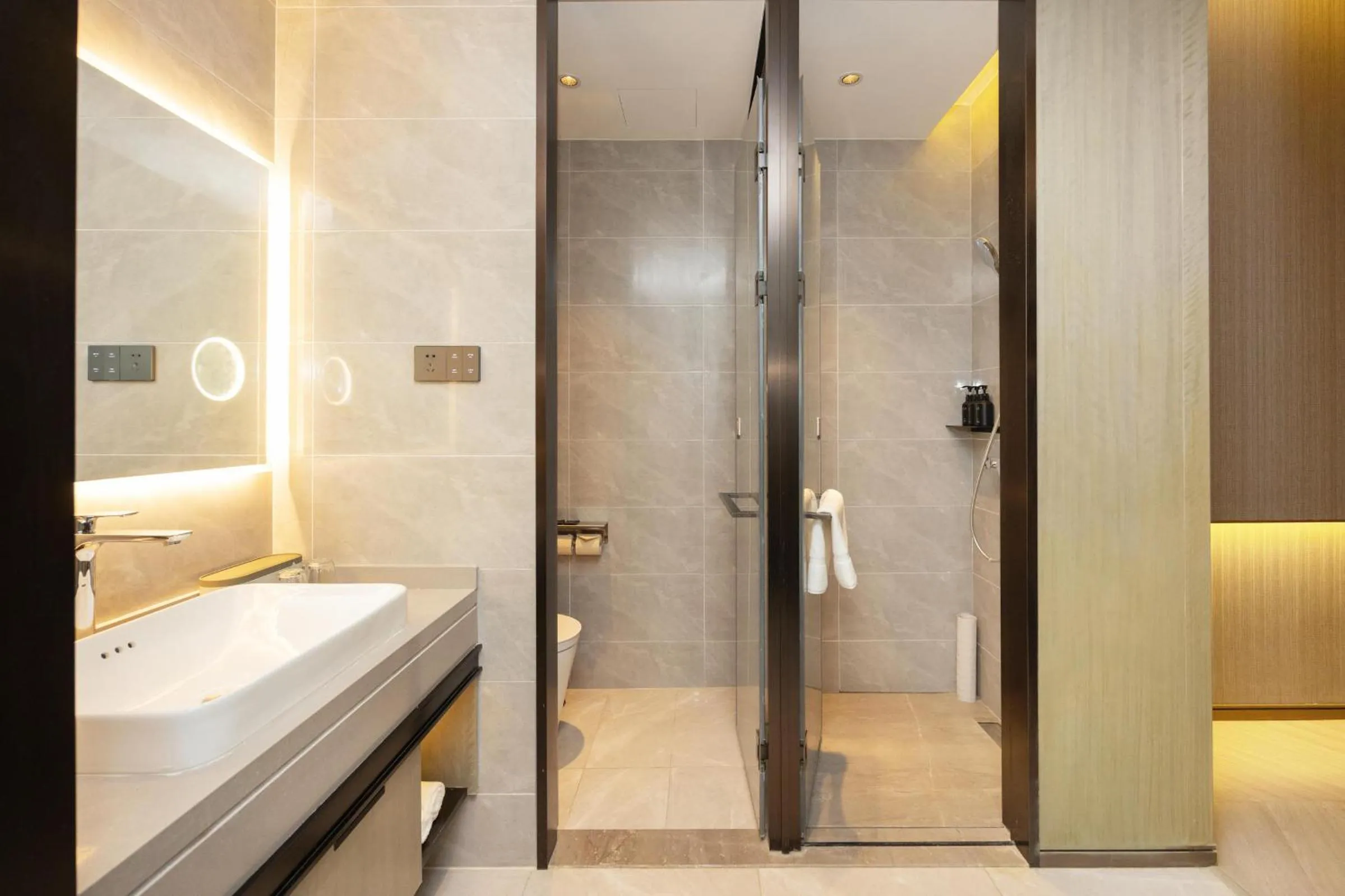 Atour X Hotel Shanghai Hongqiao National Exhibition Qibao Old Street