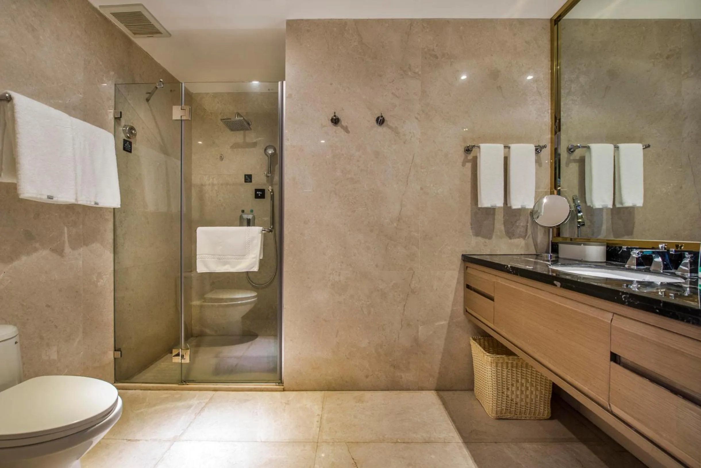 Atour X Hotel Yangjiang Jiangcheng Junyi Plaza