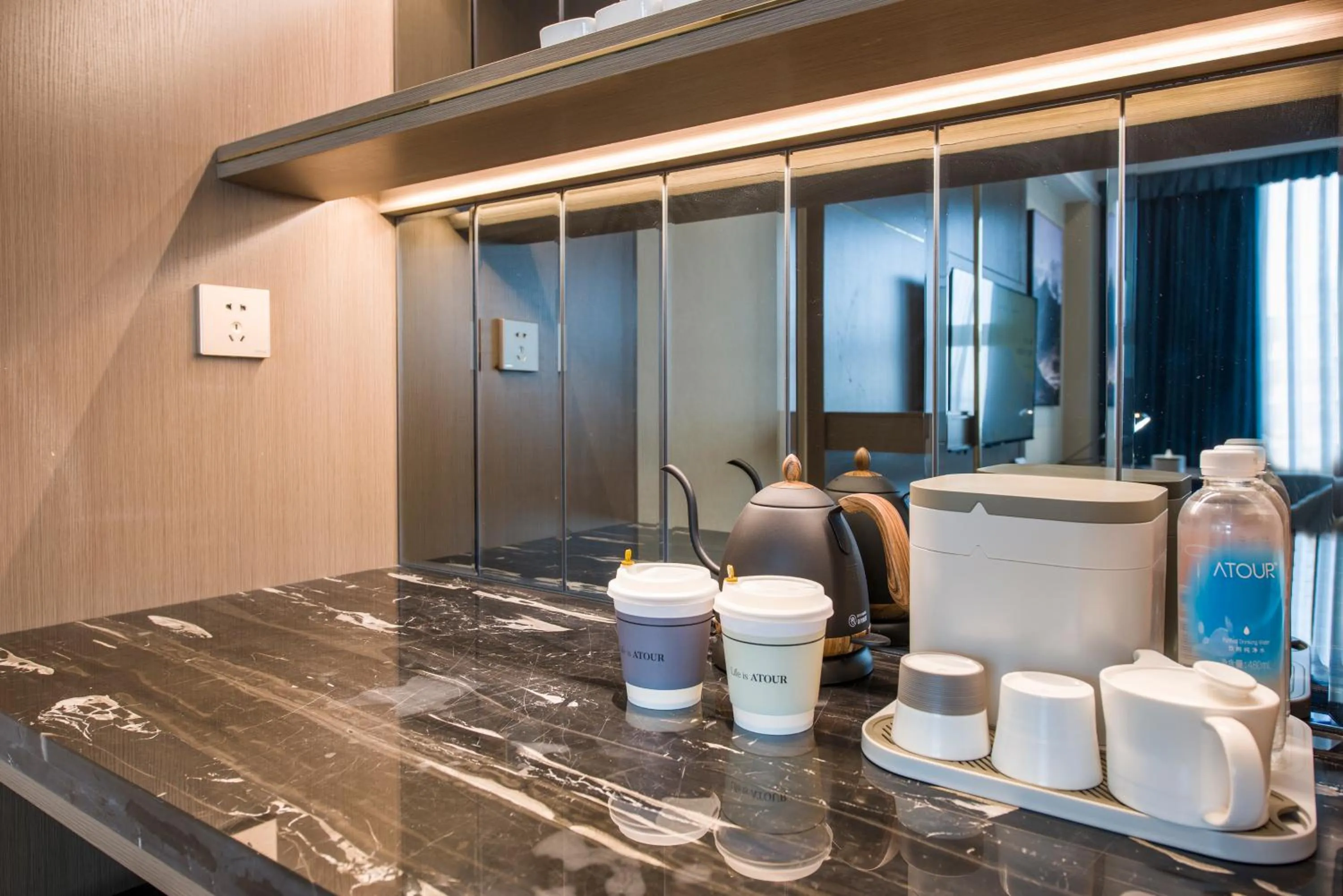 Atour X Hotel Yangjiang Jiangcheng Junyi Plaza