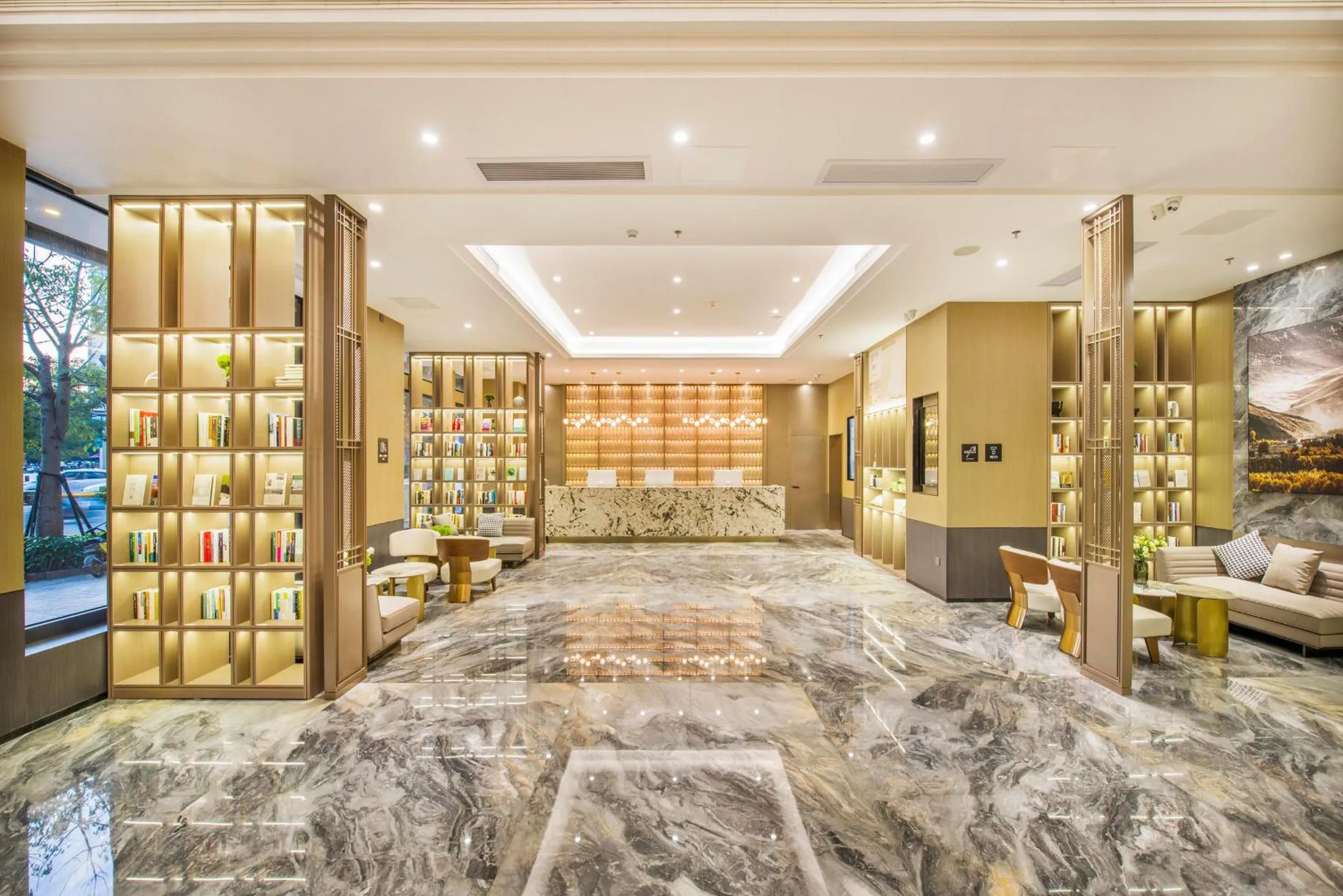 Atour X Hotel Yangjiang Jiangcheng Junyi Plaza