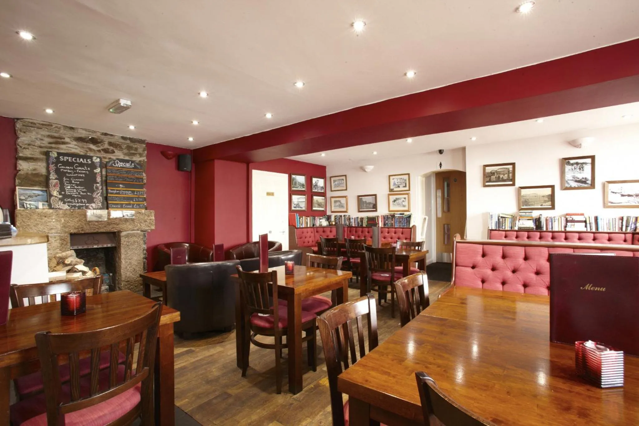 Restaurant/places to eat in The Ferry House Inn