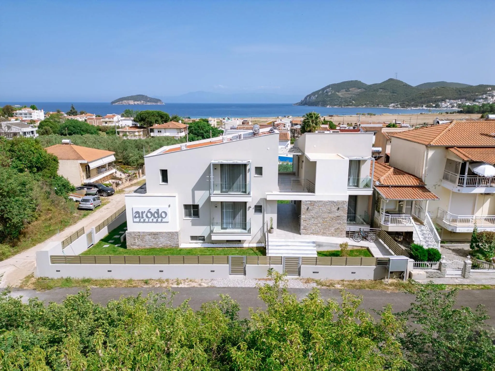 Property building in Arodo Suites