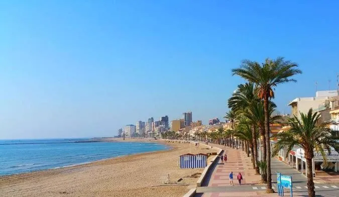 Moderne, lumineux, balcon, piscine, parking