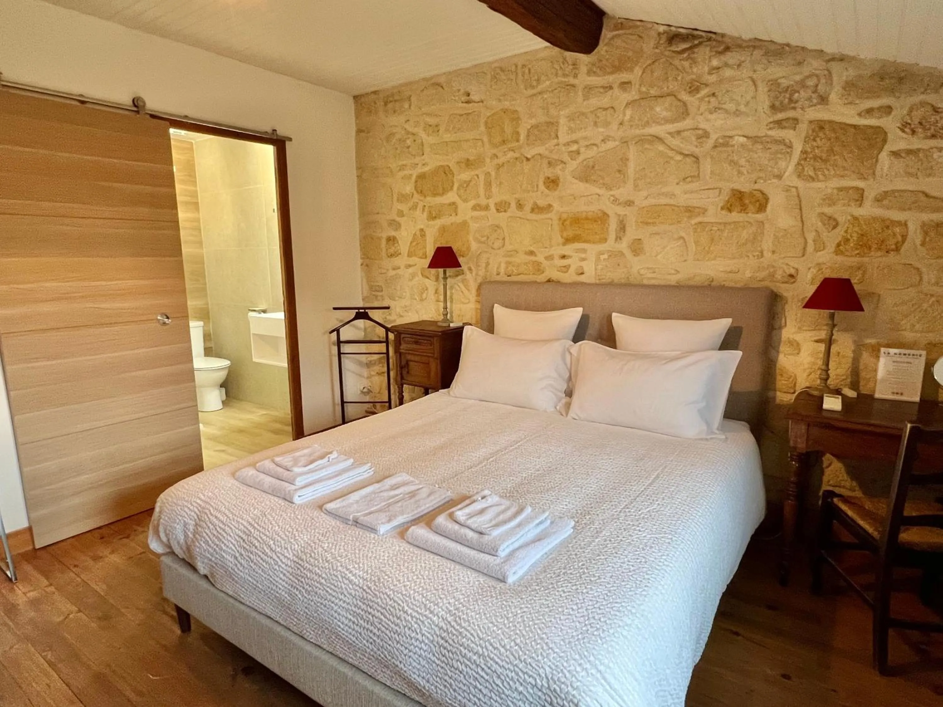 Photo of the whole room in La Gomerie Chambres d'Hotes