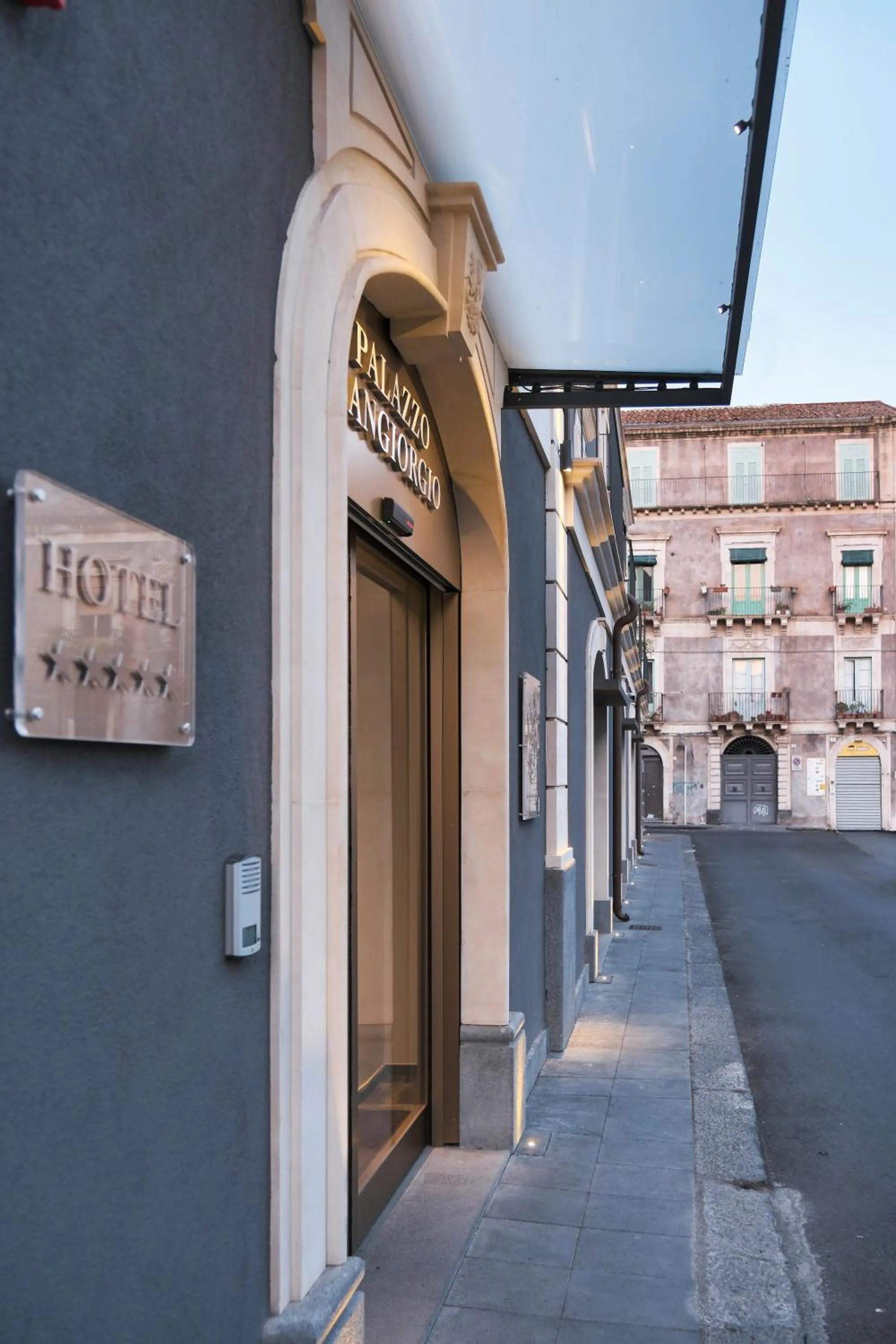 Property building in Palazzo Sangiorgio