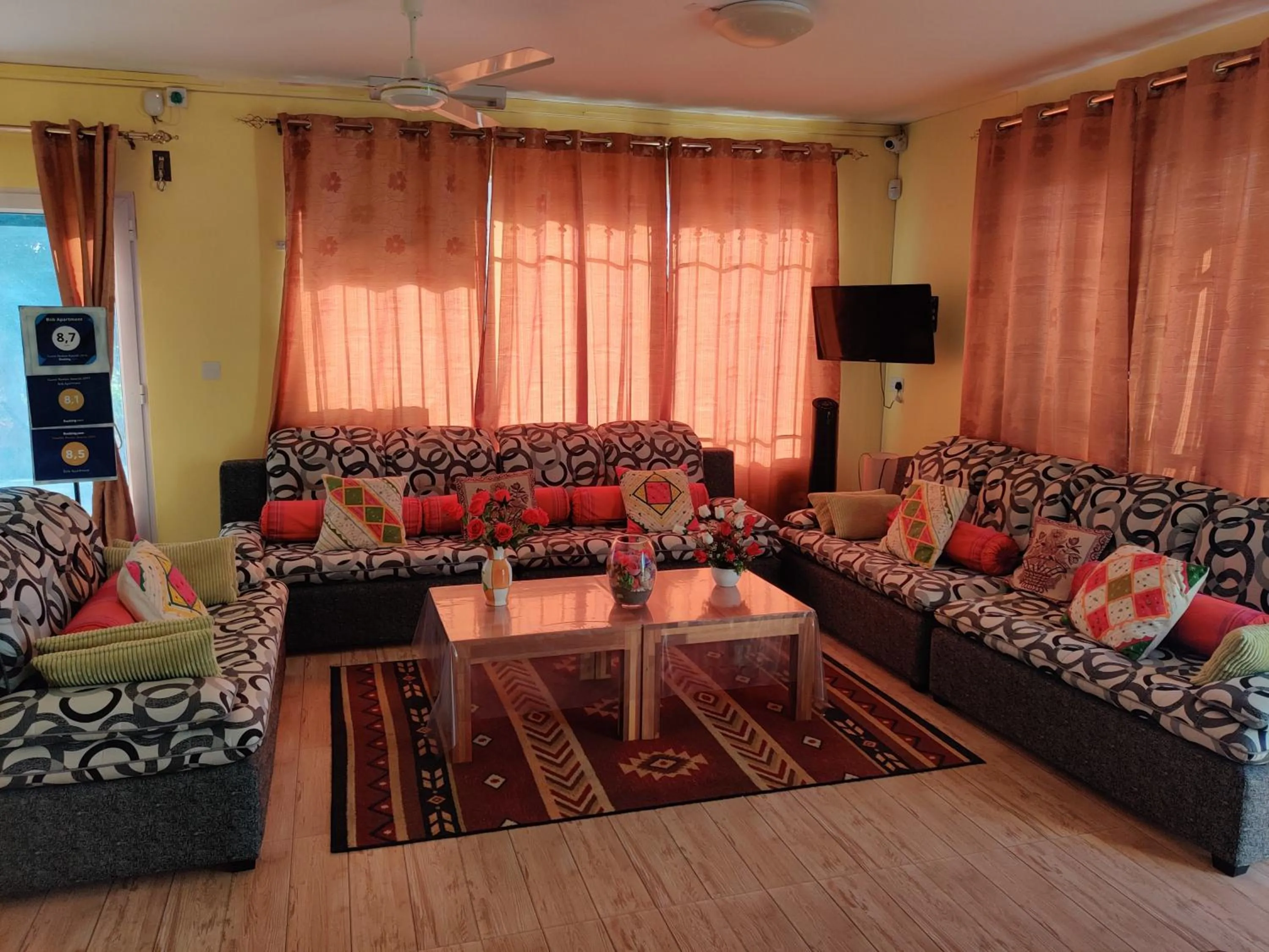 Lounge or bar in Bob Apartments