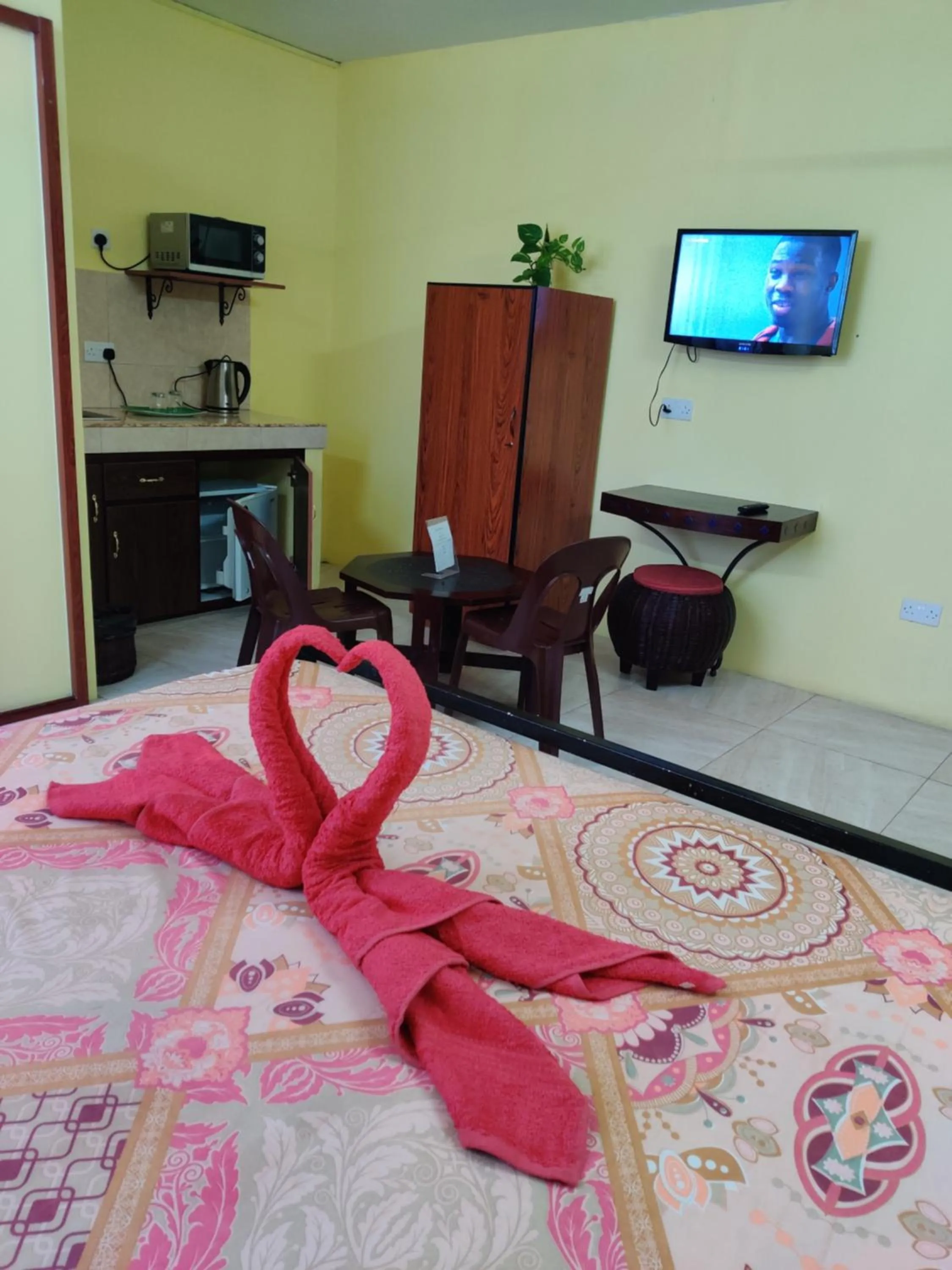 Living room, Bed in Bob Apartments