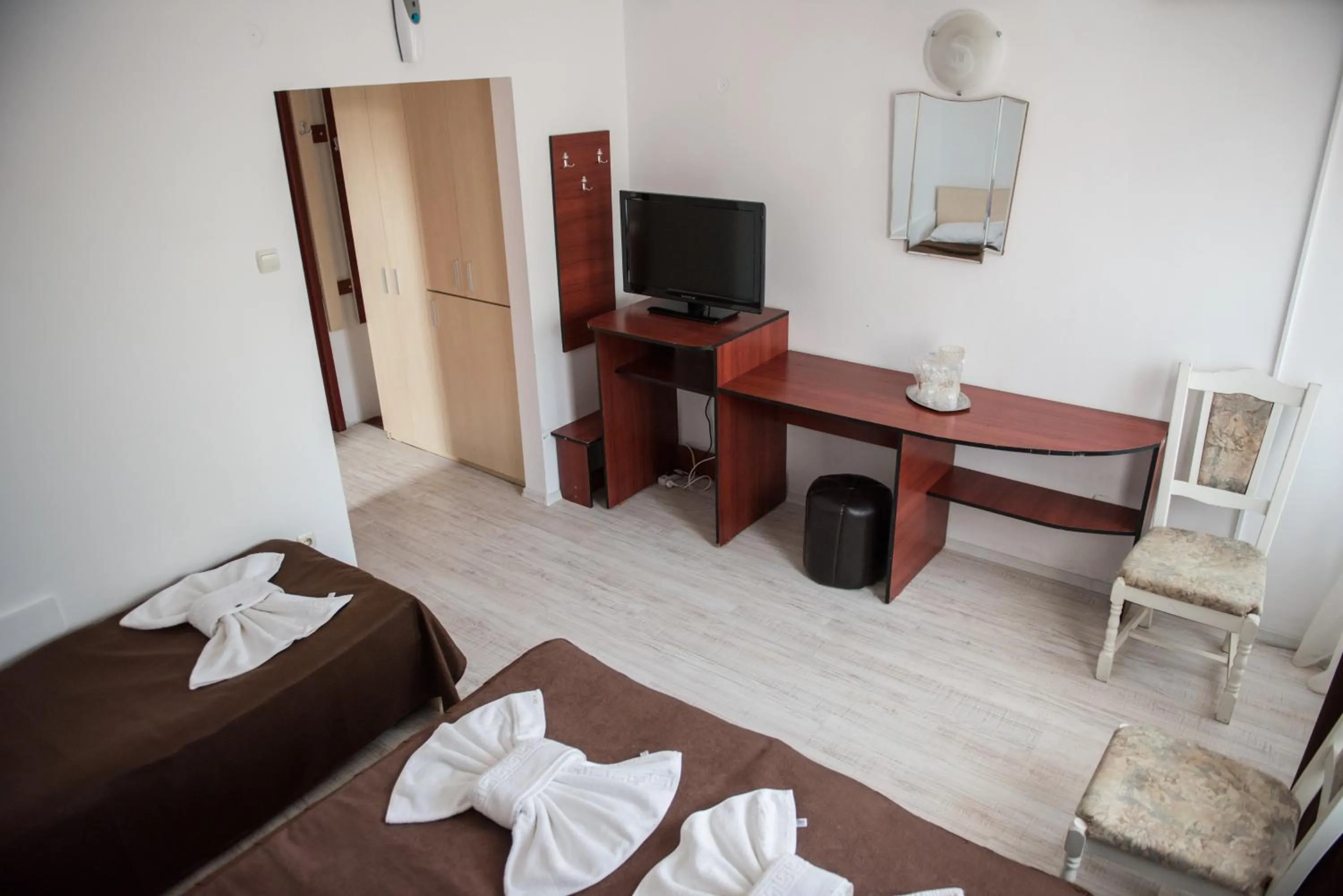 older children, Bed in Hotel Dynes