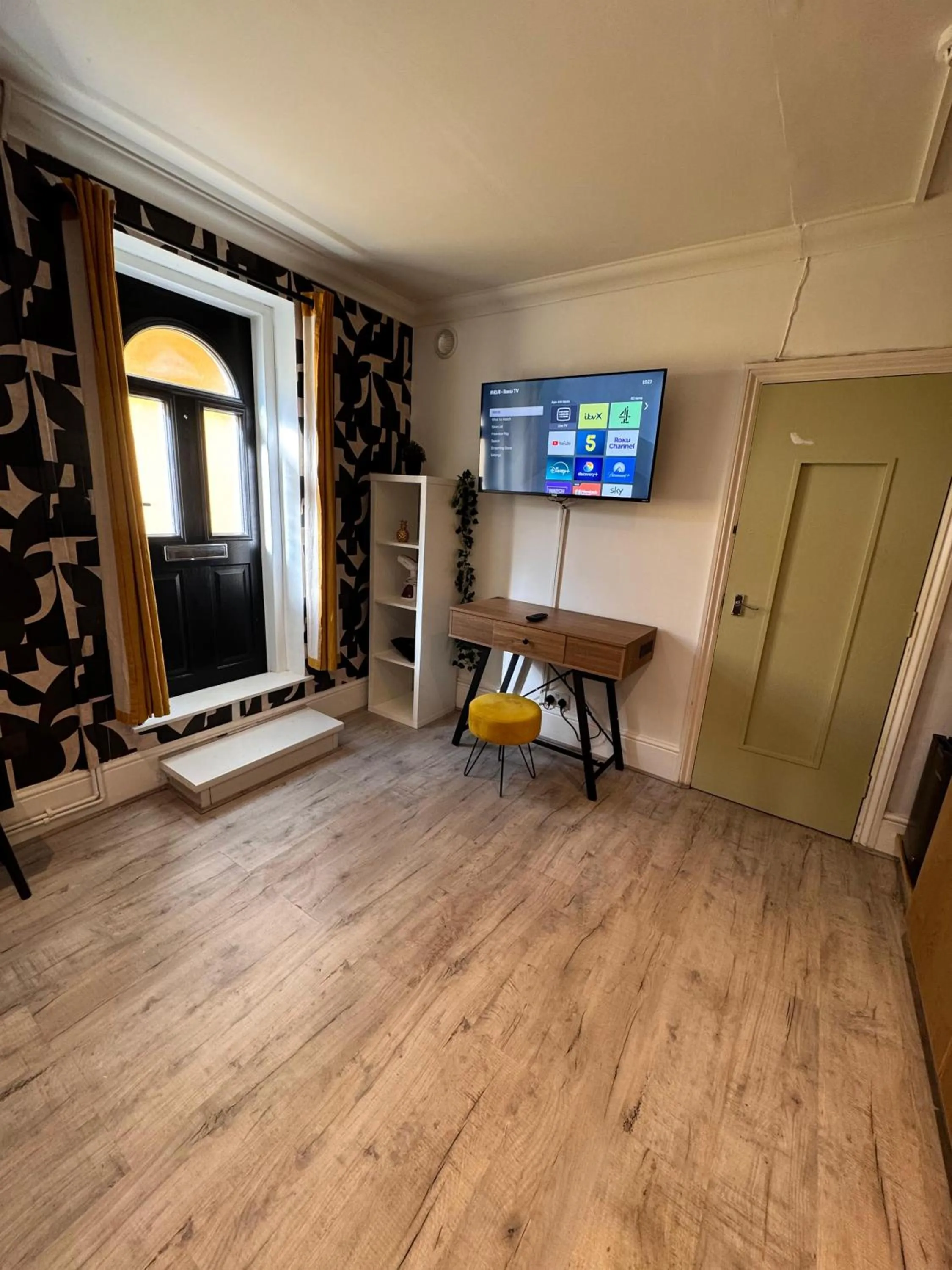 TV and multimedia in INNit Cavalaire