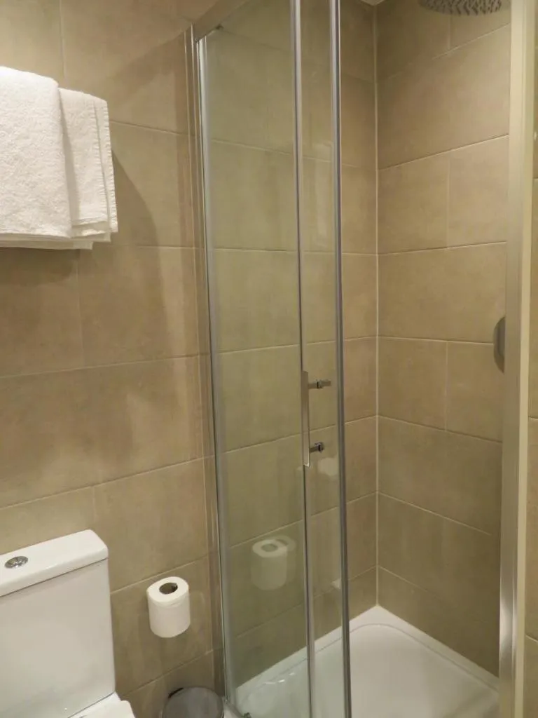 Glendale Hyde Park Hotel