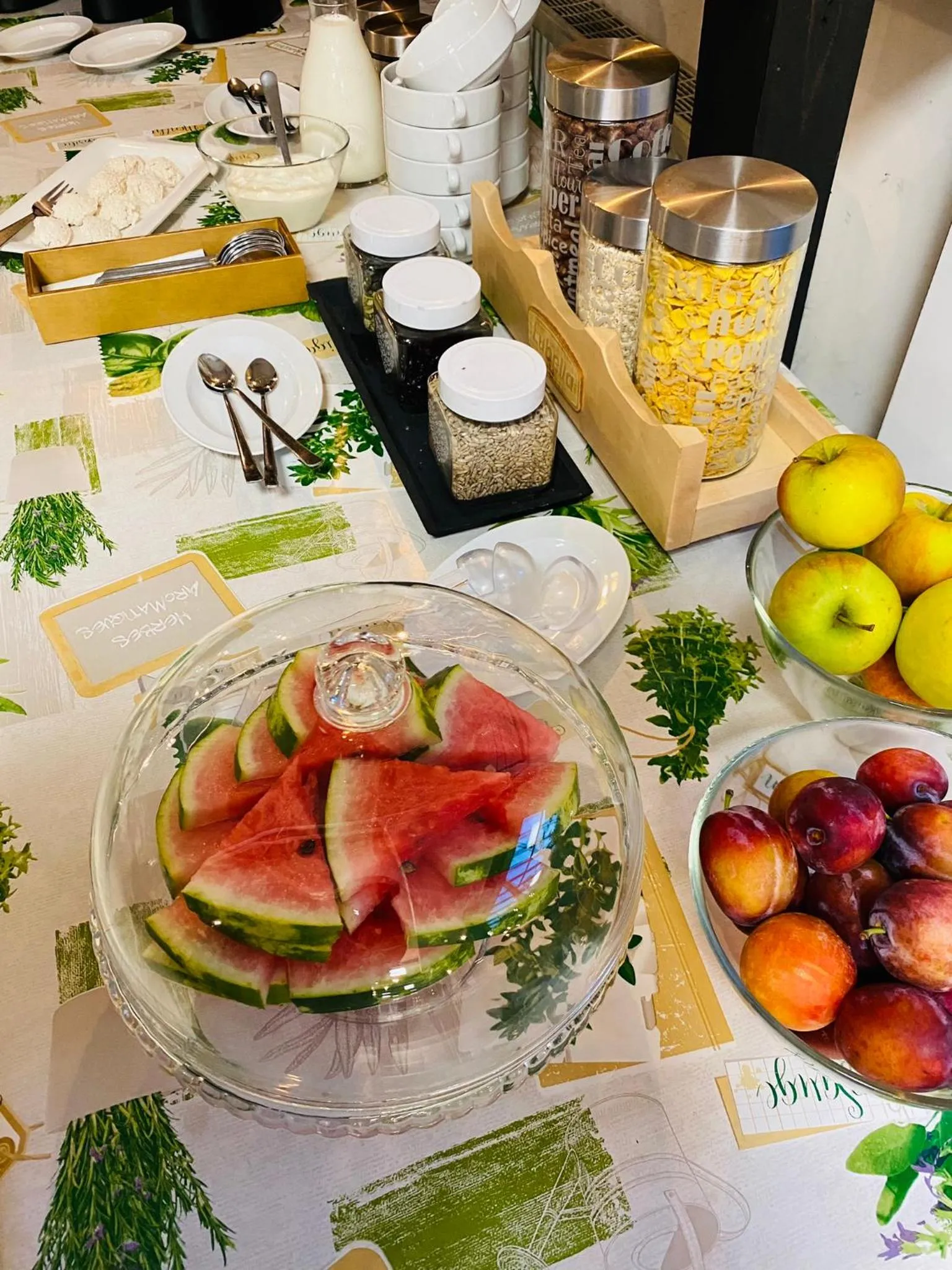 Buffet breakfast in Old Tree Home & Restaurant