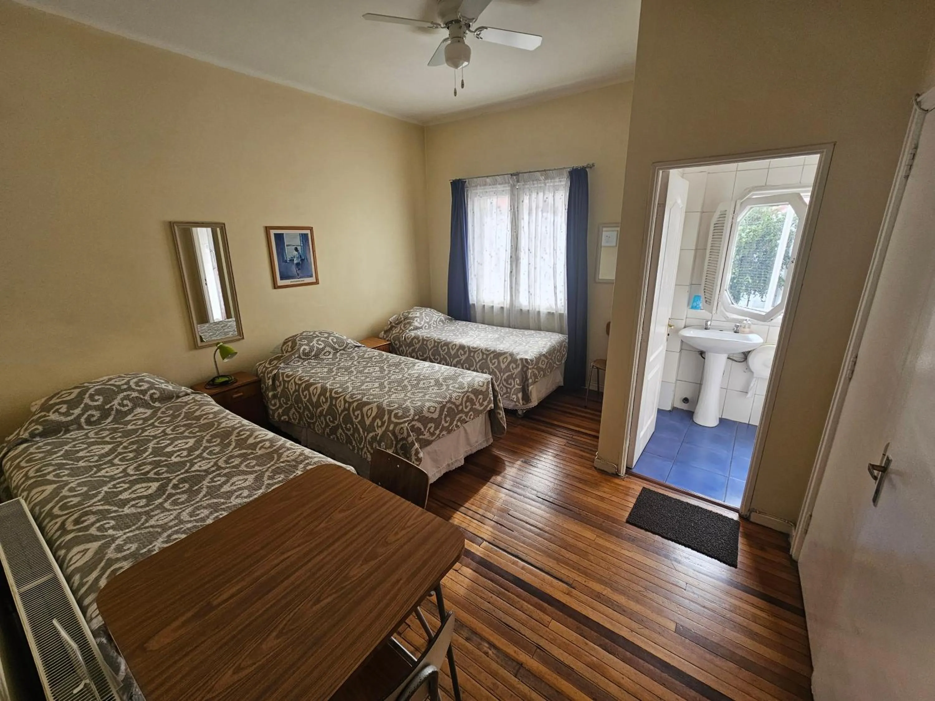 Bed in RESIDENCIAL METRO REPUBLICA