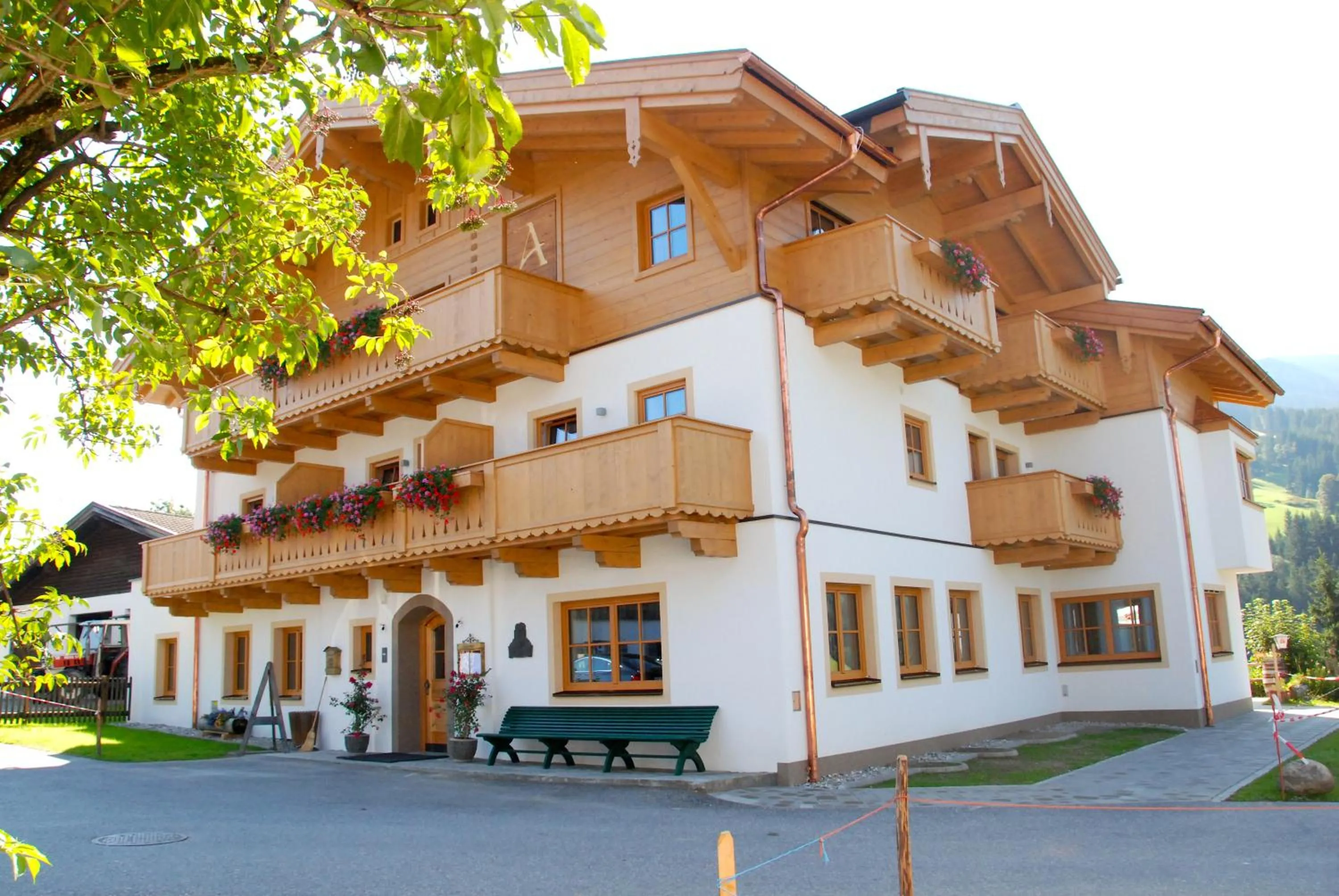 Facade/entrance in Hotel Gasthof Erbhof Anderlhof