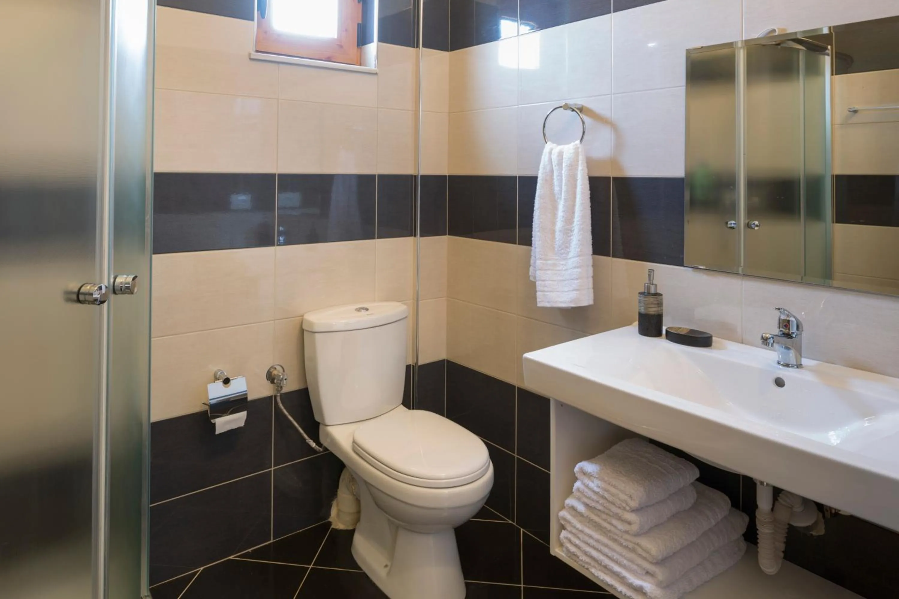 Shower in Casa Noste Apartments